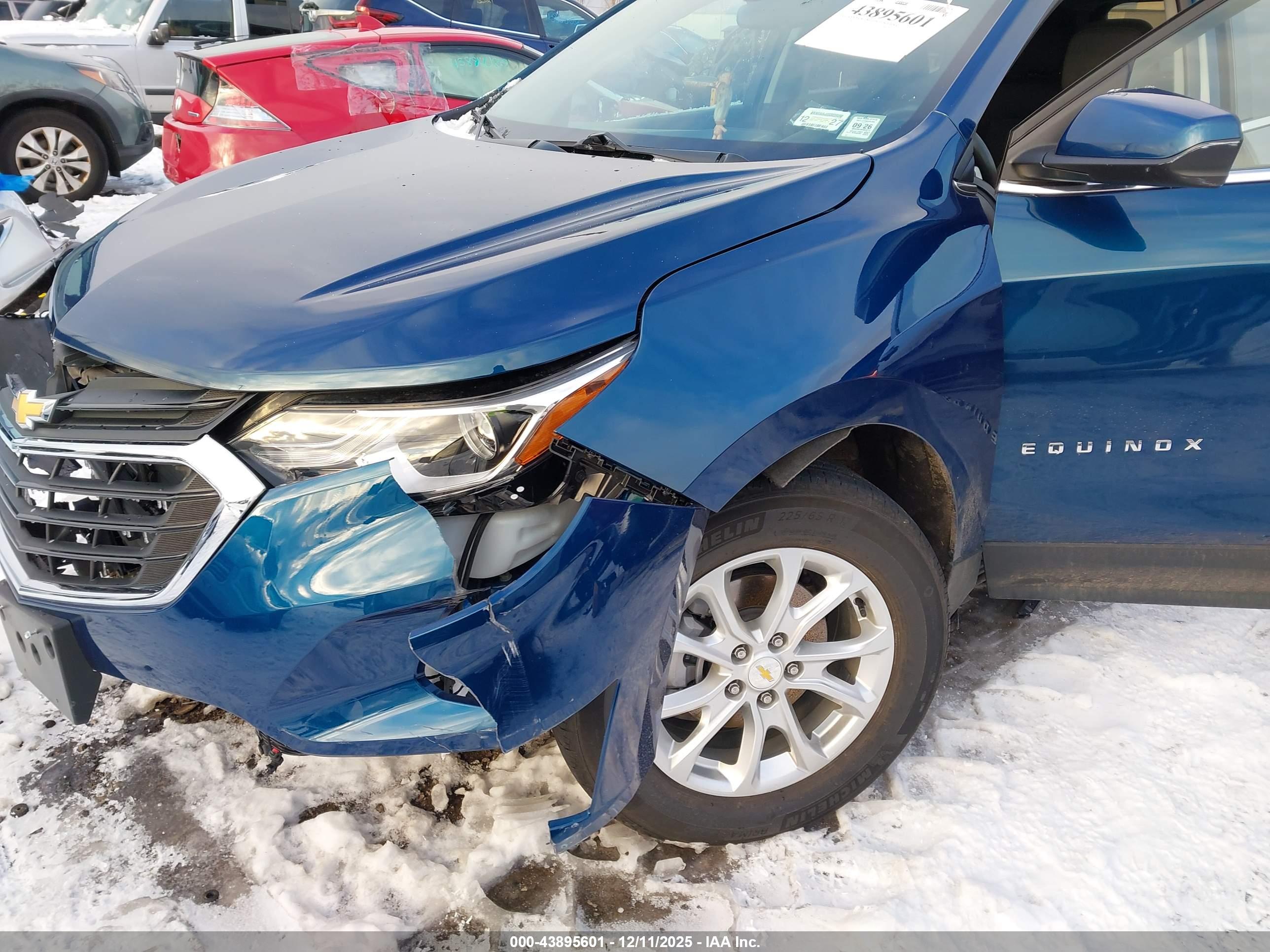 CHEVROLET EQUINOX image 6