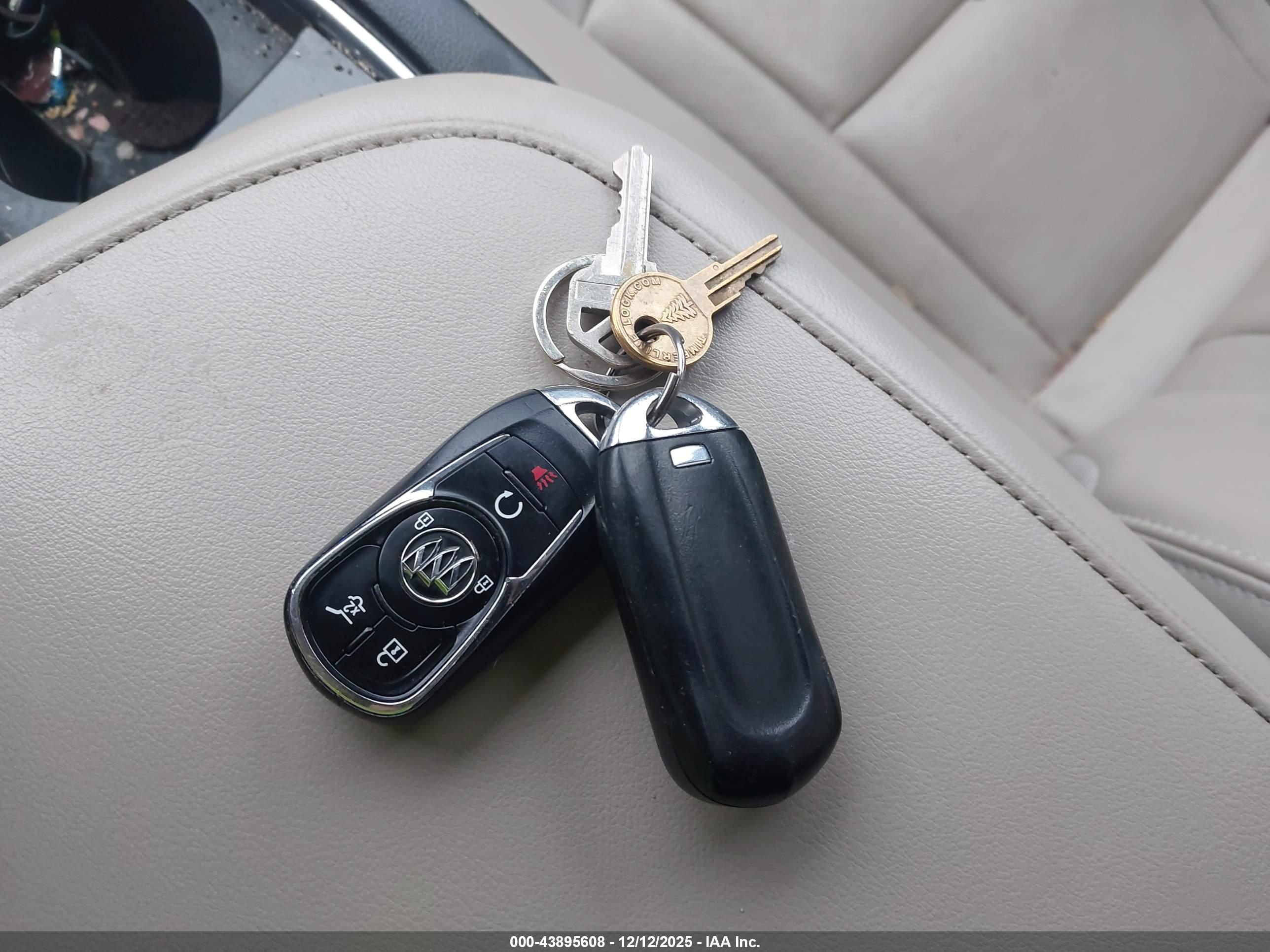 BUICK ENCLAVE image 11