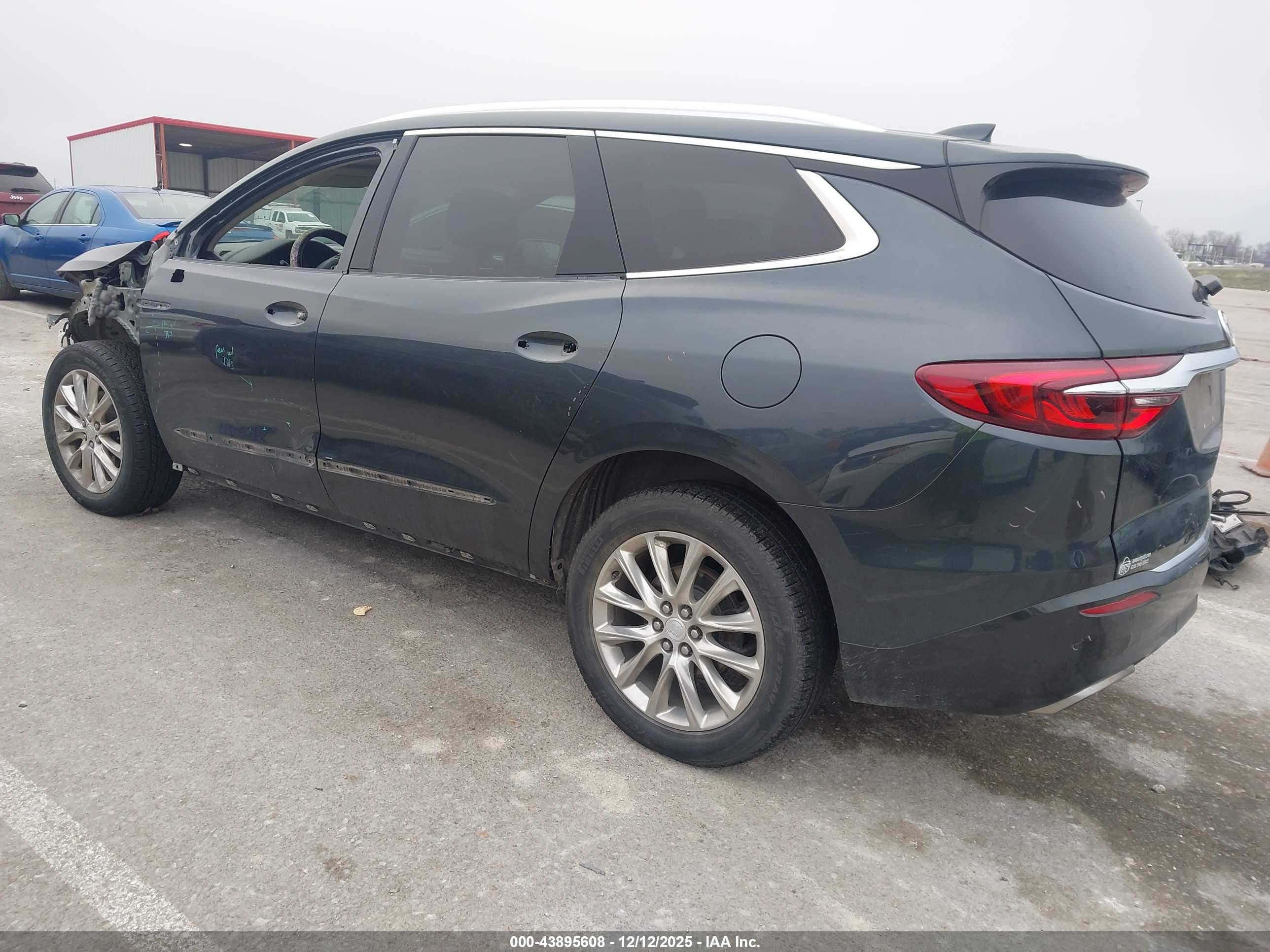 BUICK ENCLAVE image 3