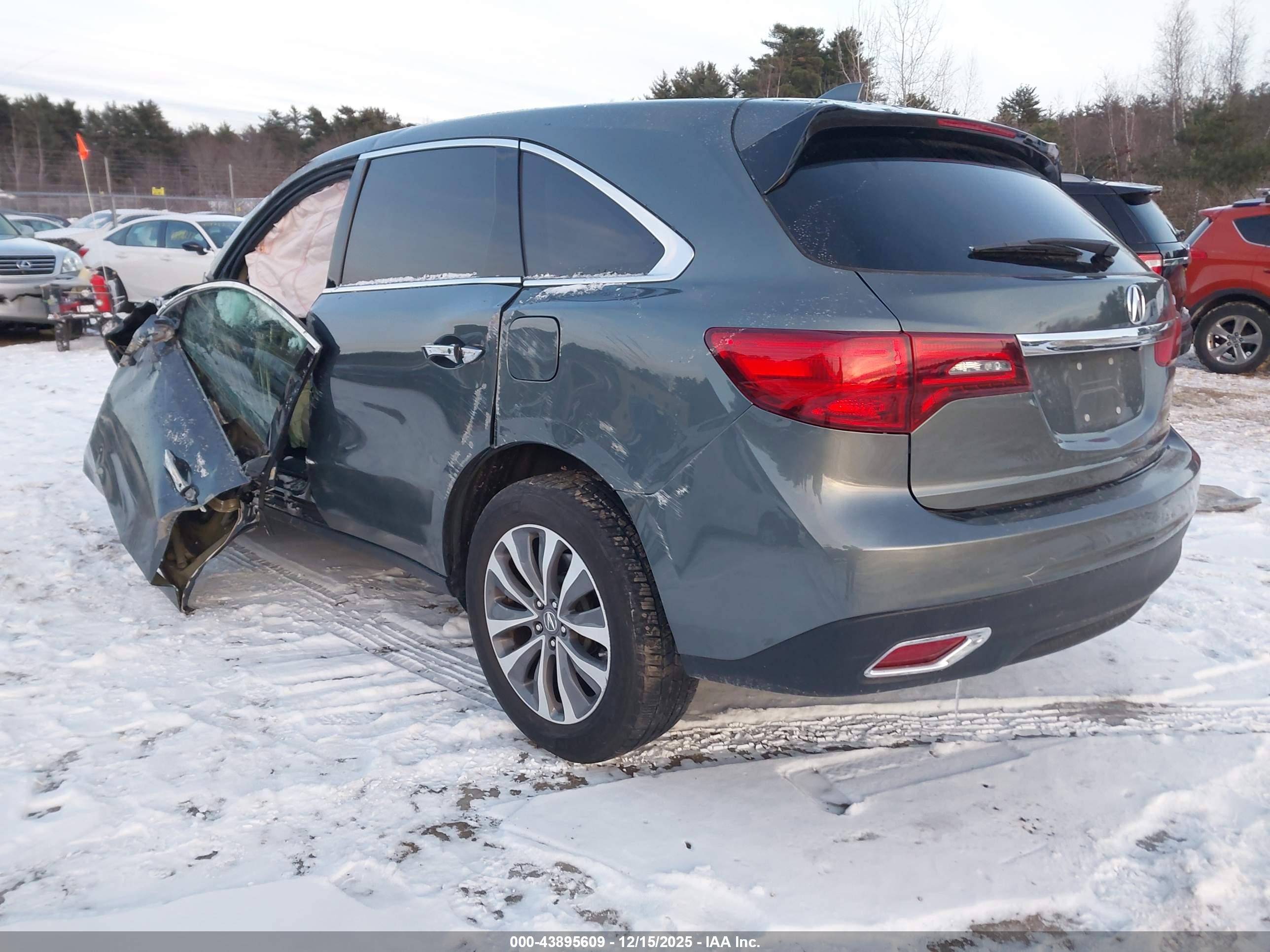 ACURA MDX image 3