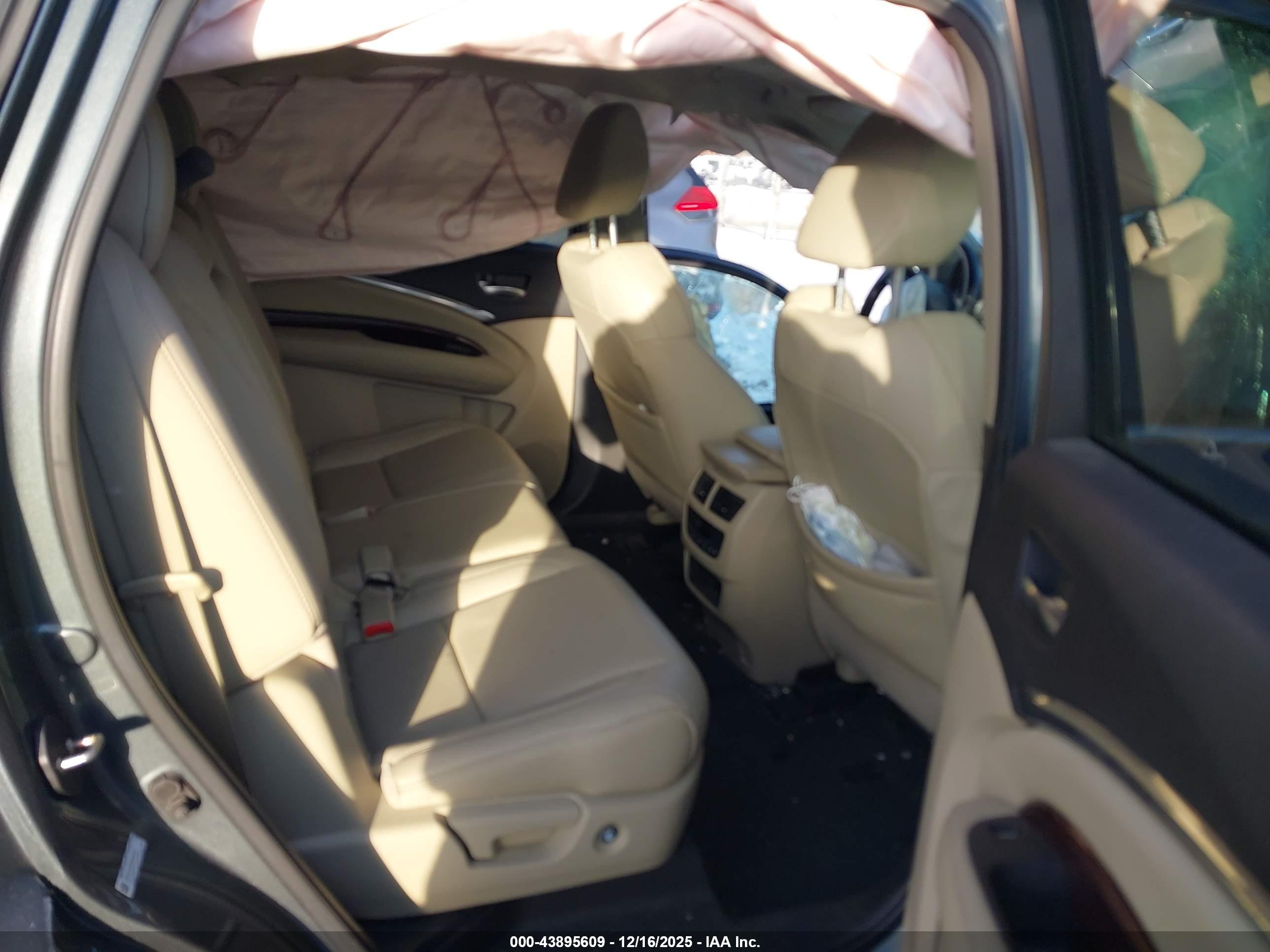 ACURA MDX image 8