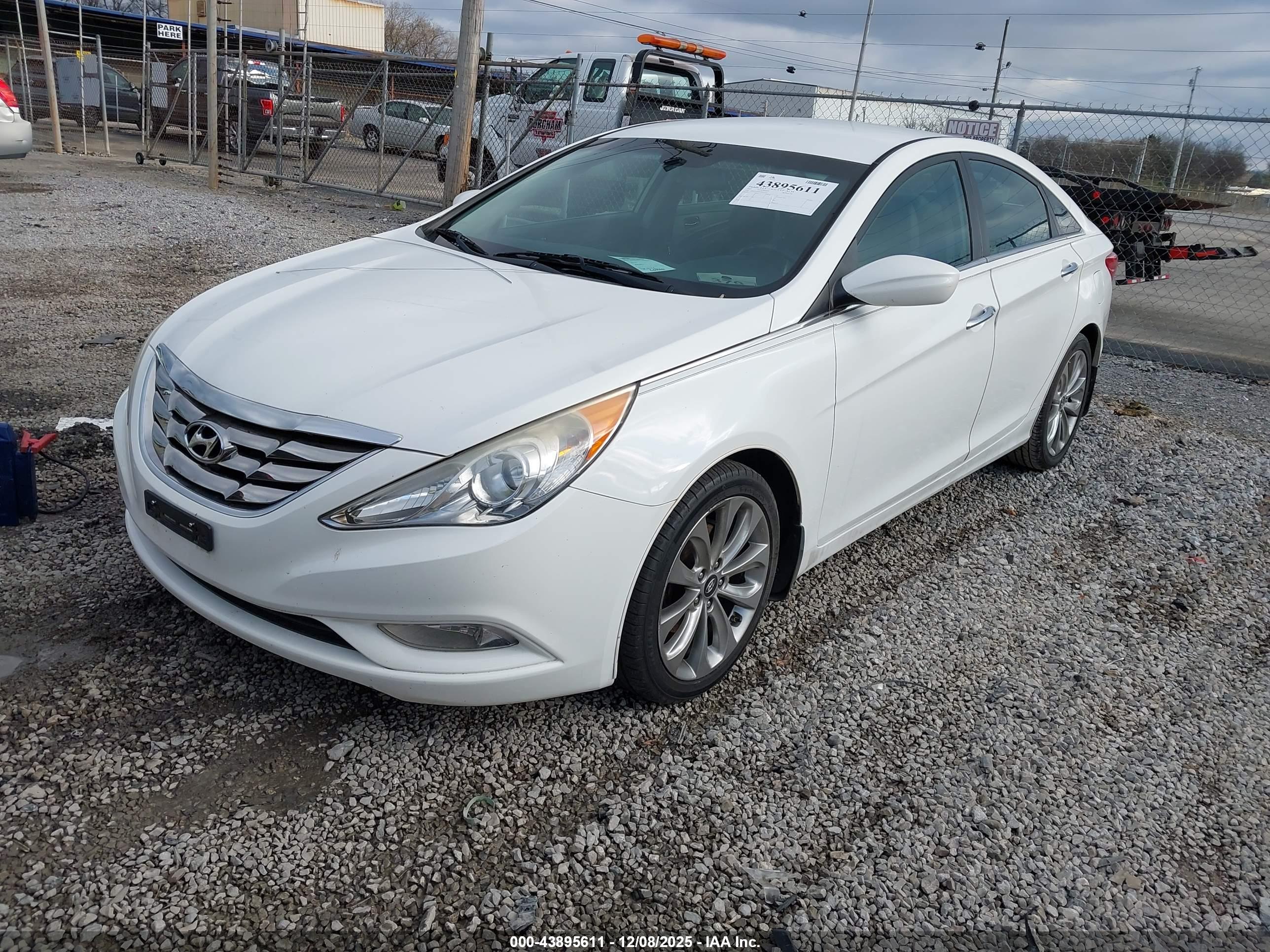 HYUNDAI SONATA image 2