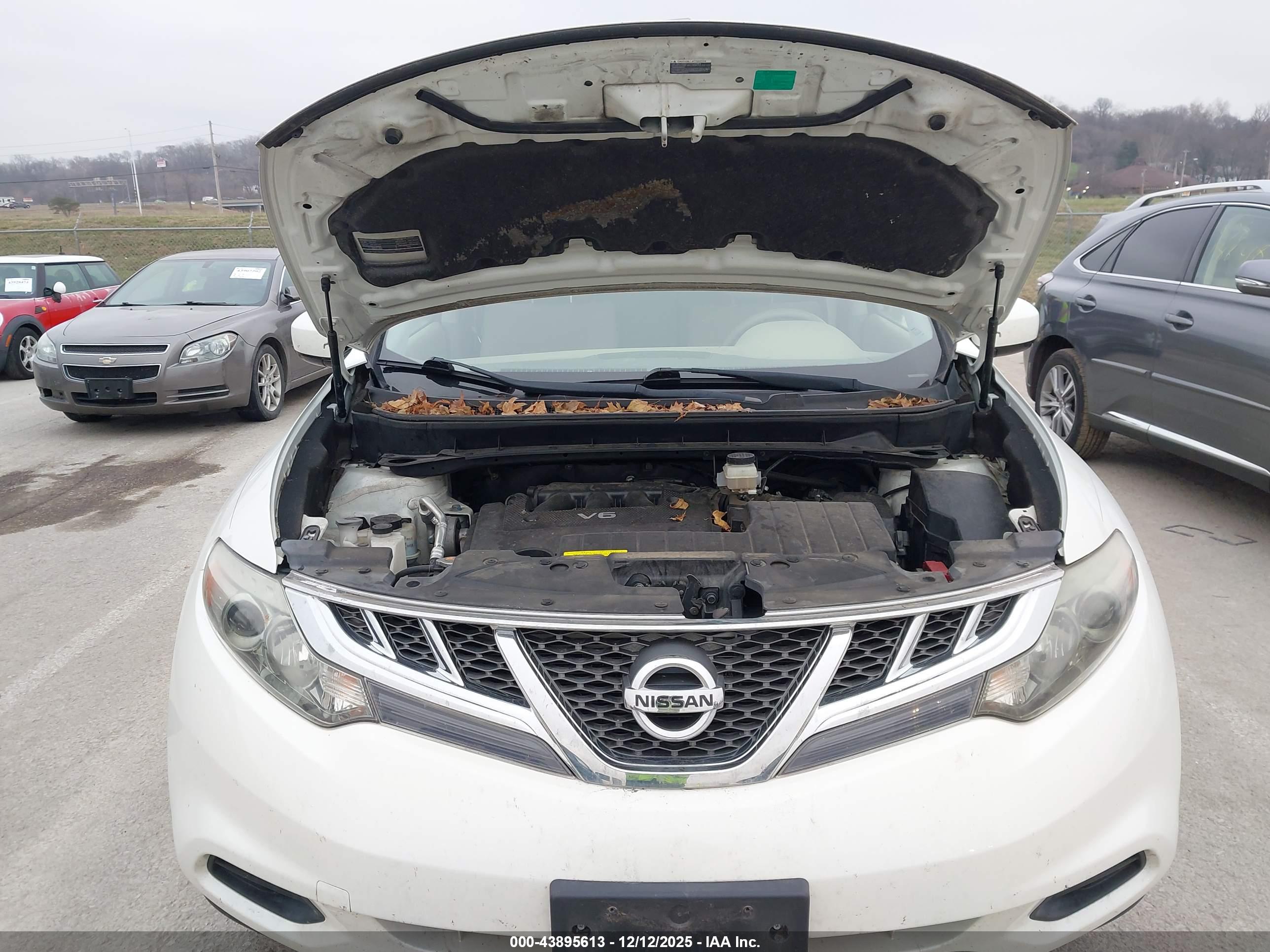 NISSAN MURANO image 10
