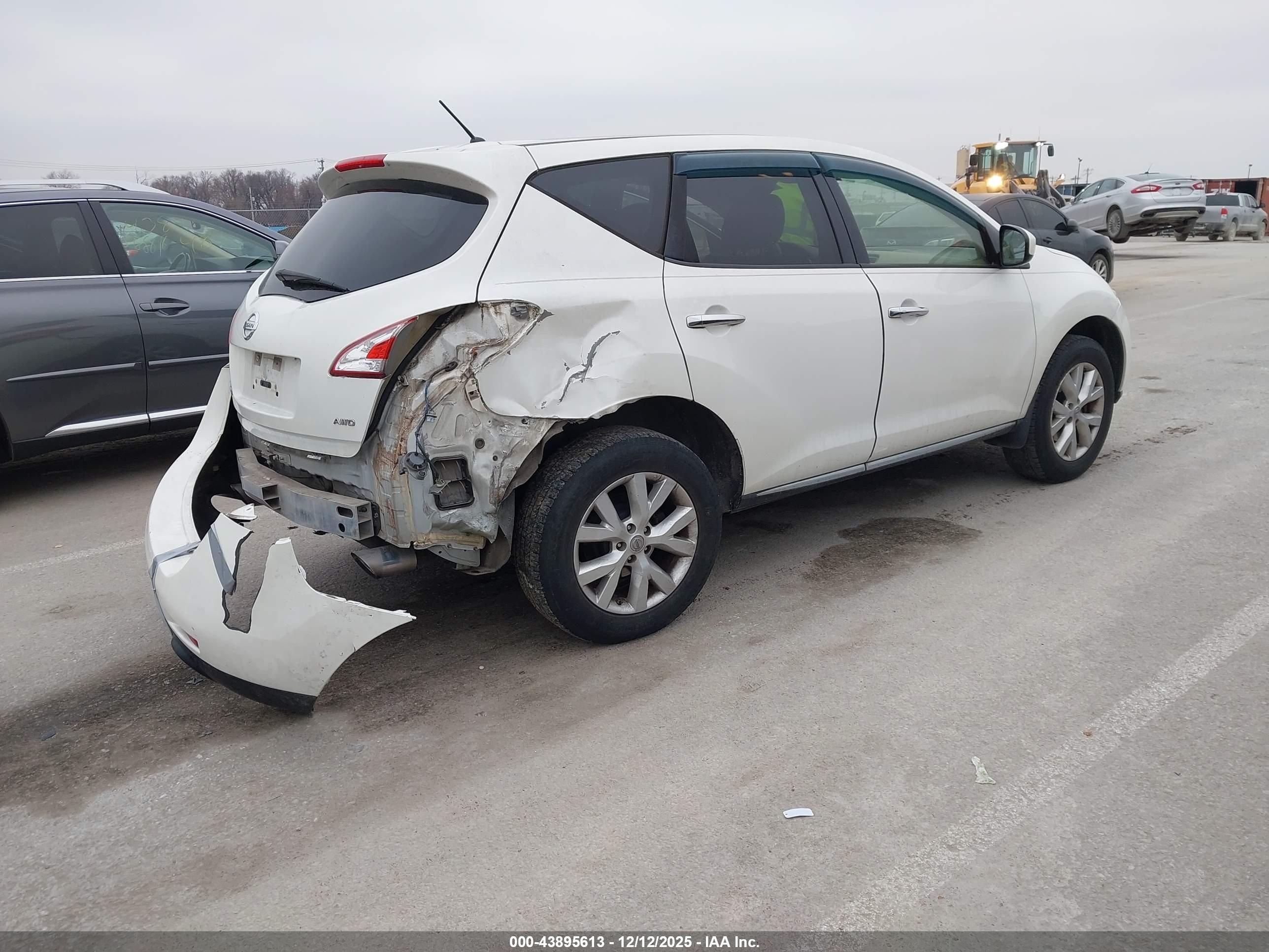 NISSAN MURANO image 4