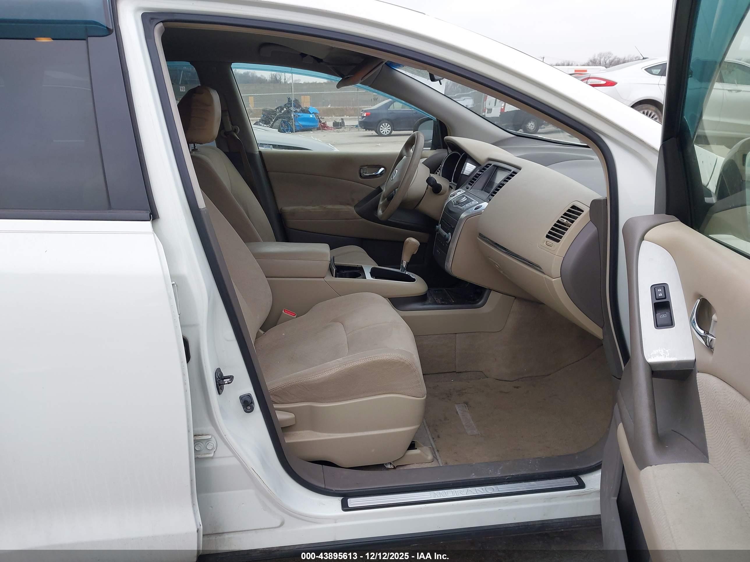 NISSAN MURANO image 5