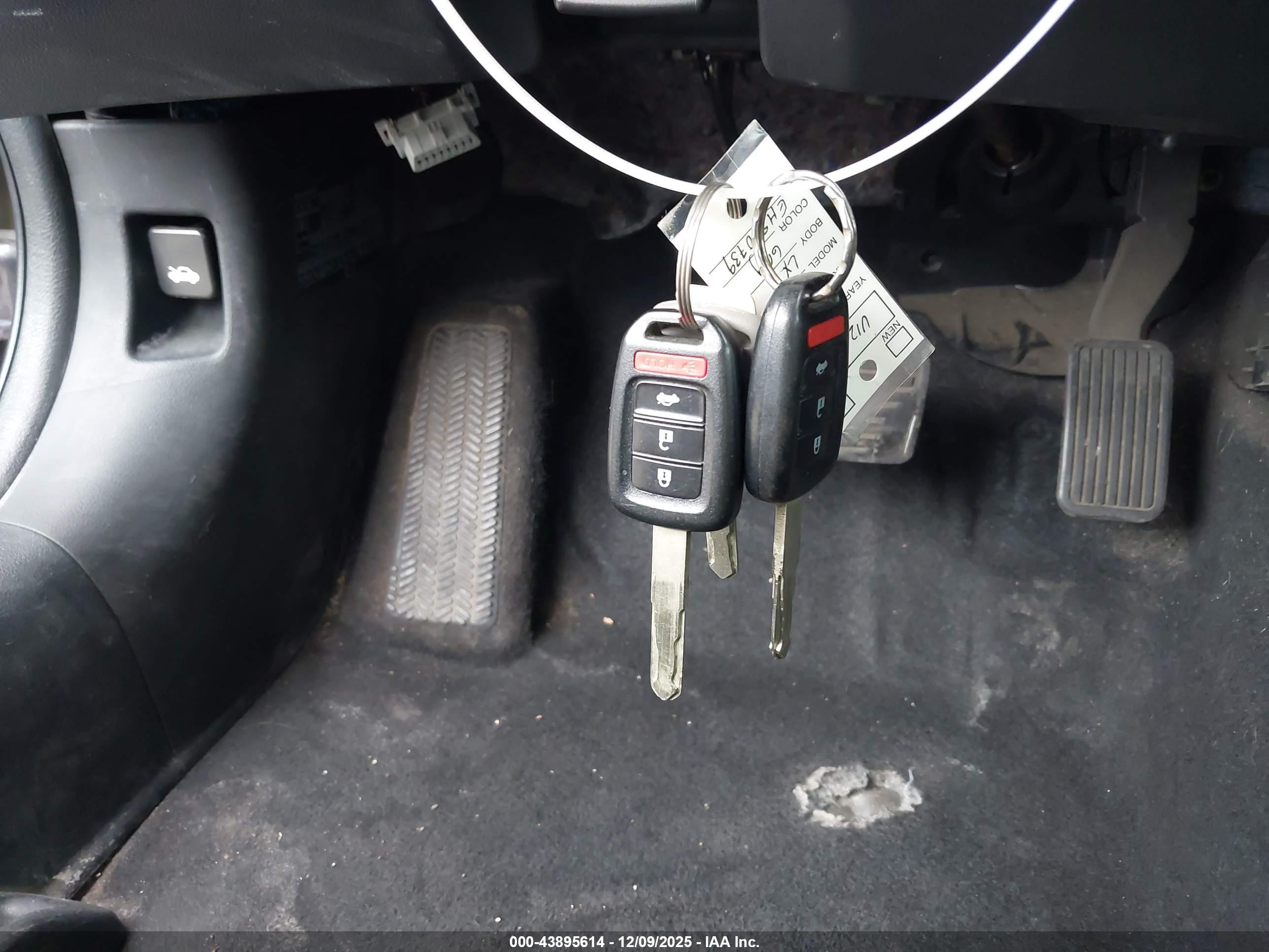 HONDA CIVIC image 11