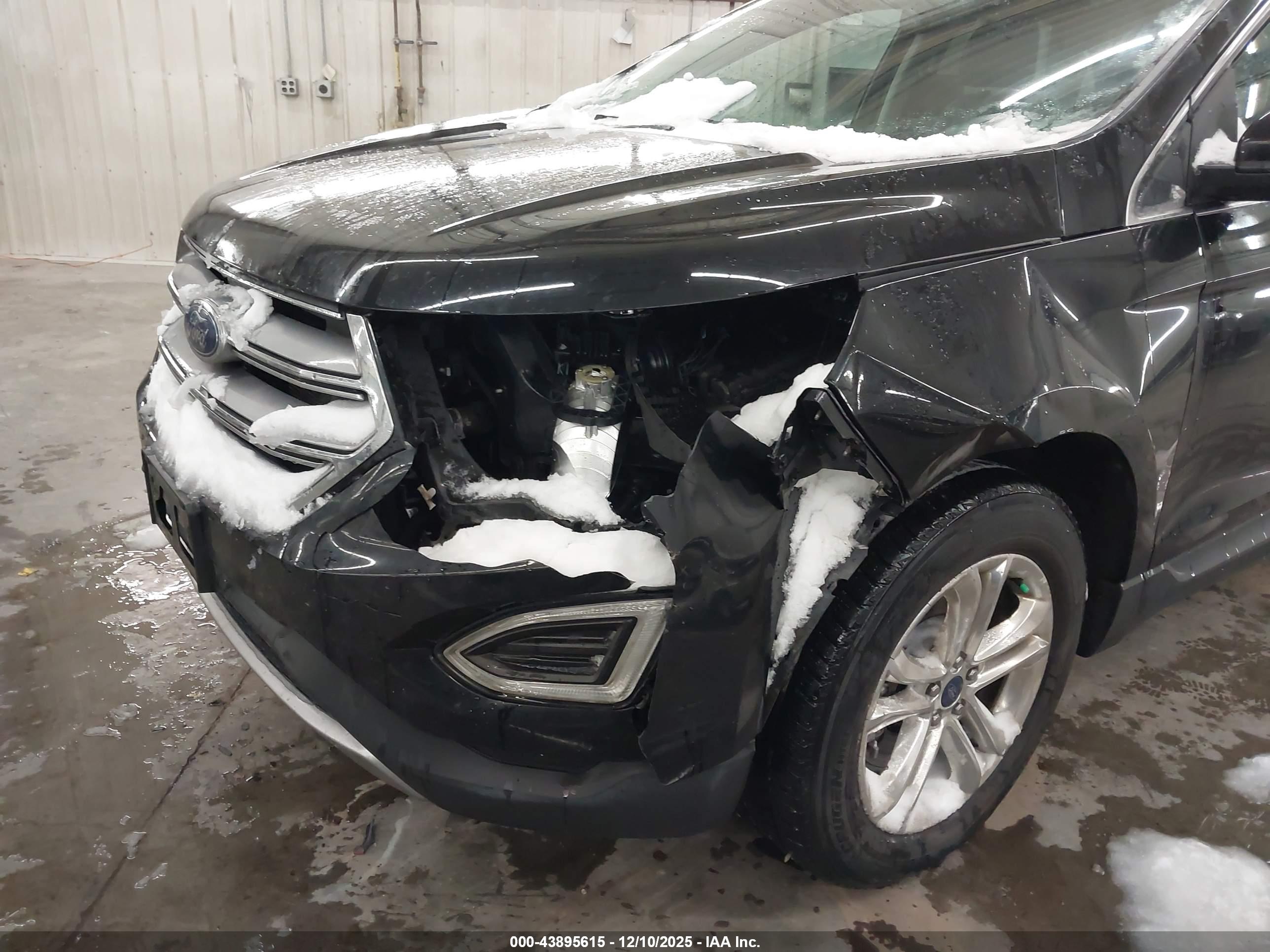 FORD EDGE image 6