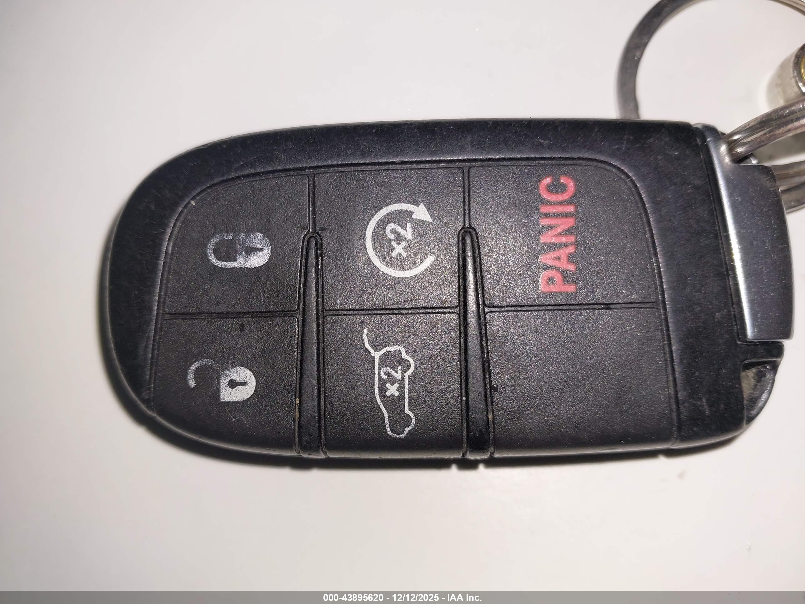 JEEP GRAND image 11