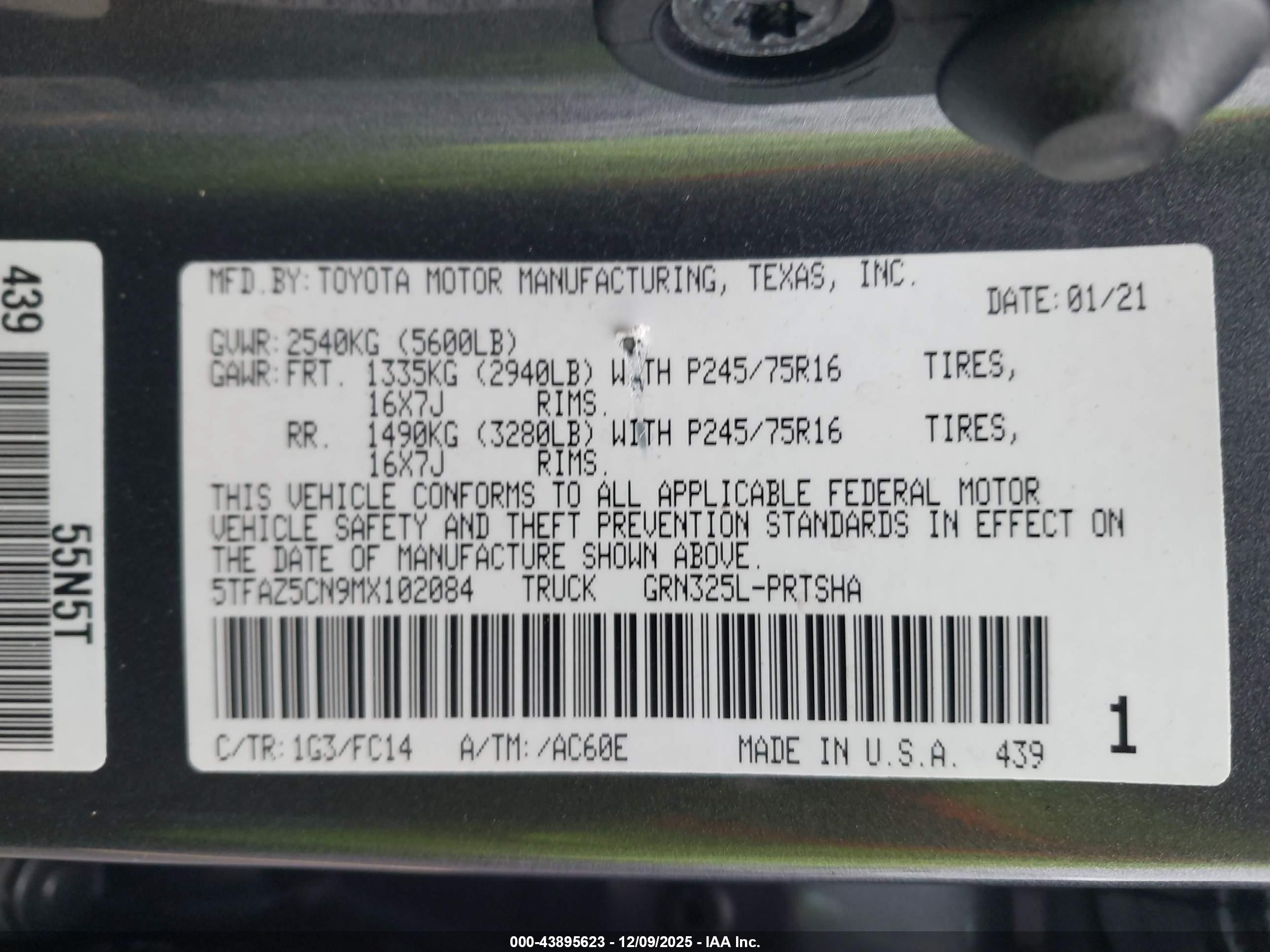 TOYOTA TACOMA image 9