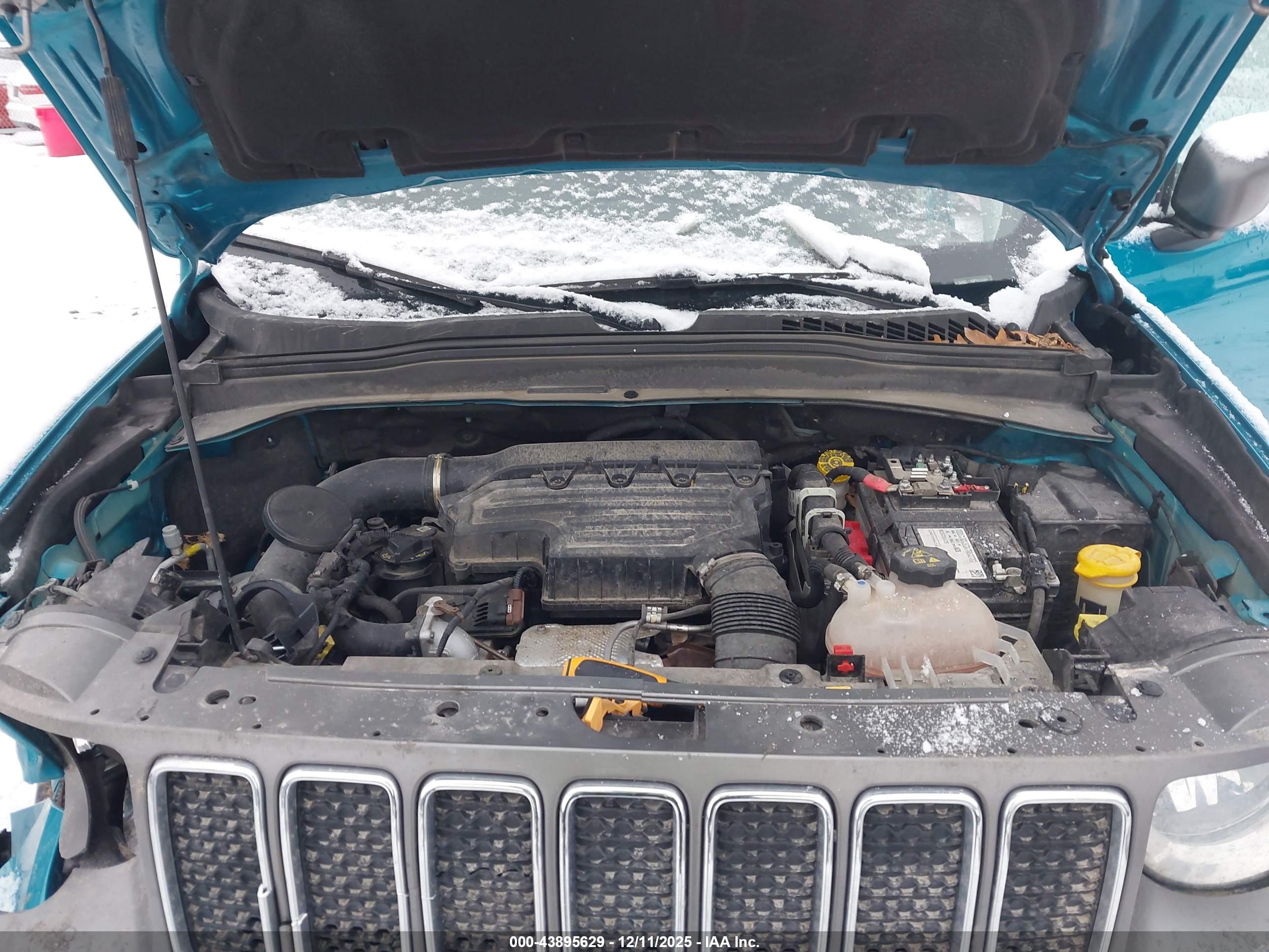 JEEP RENEGADE image 10