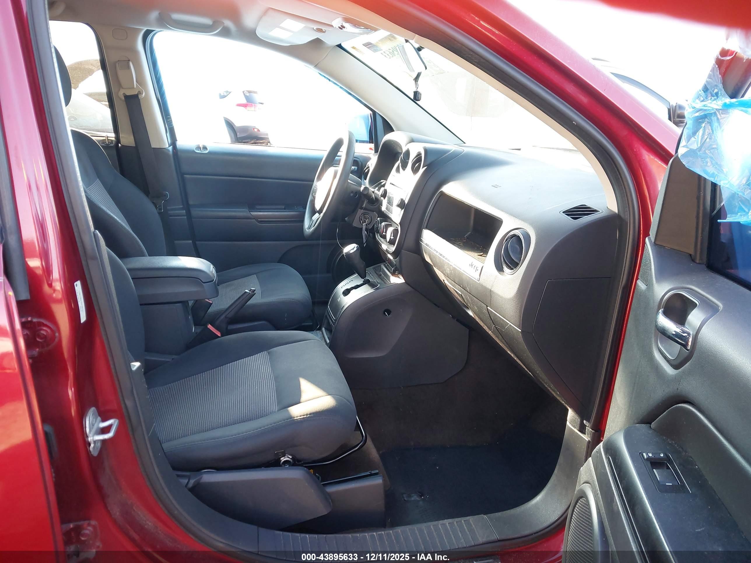 JEEP COMPASS image 5