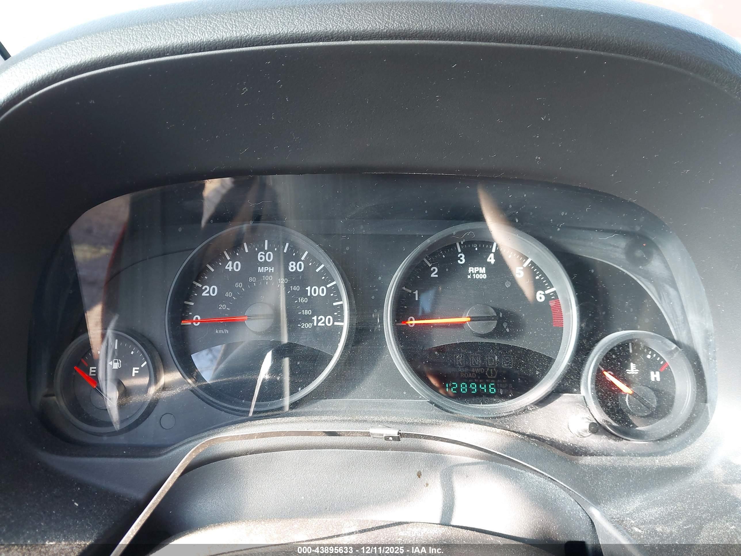 JEEP COMPASS image 7