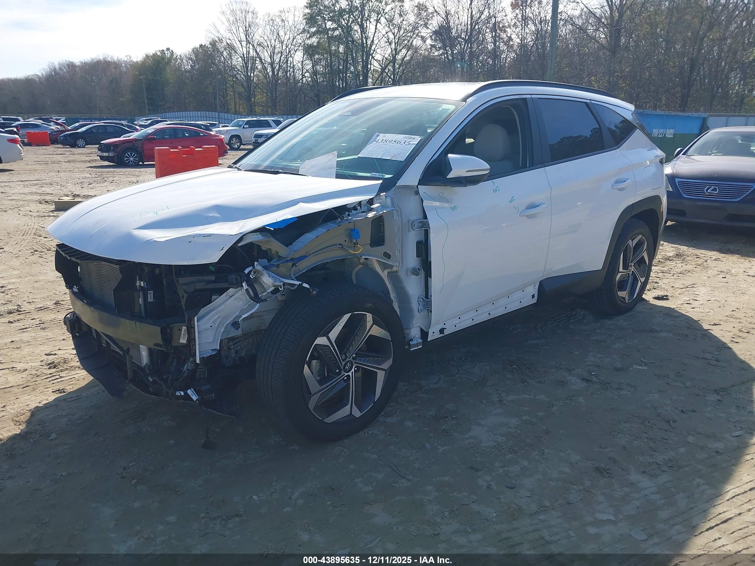 HYUNDAI TUCSON image 2