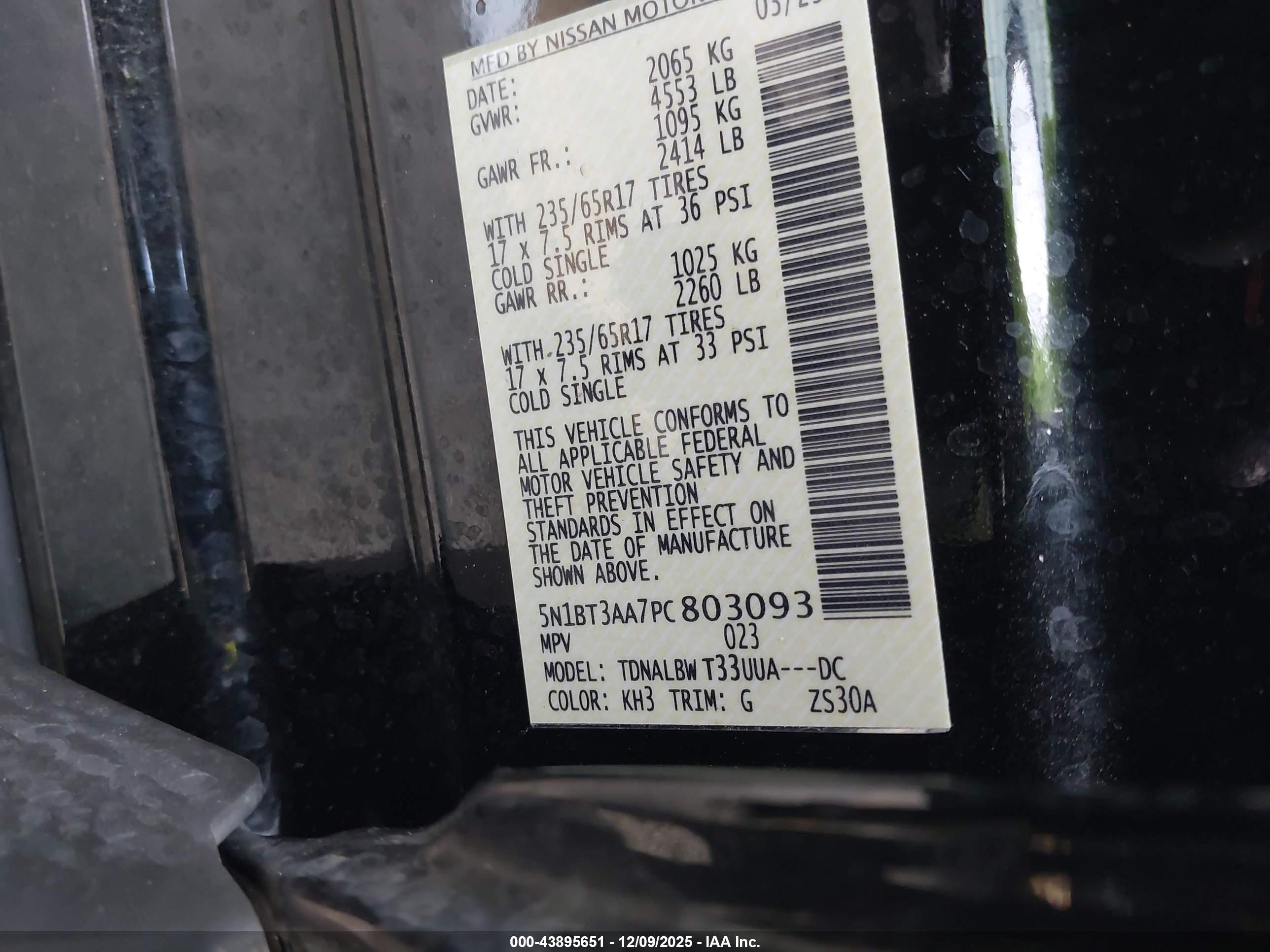 NISSAN ROGUE image 9