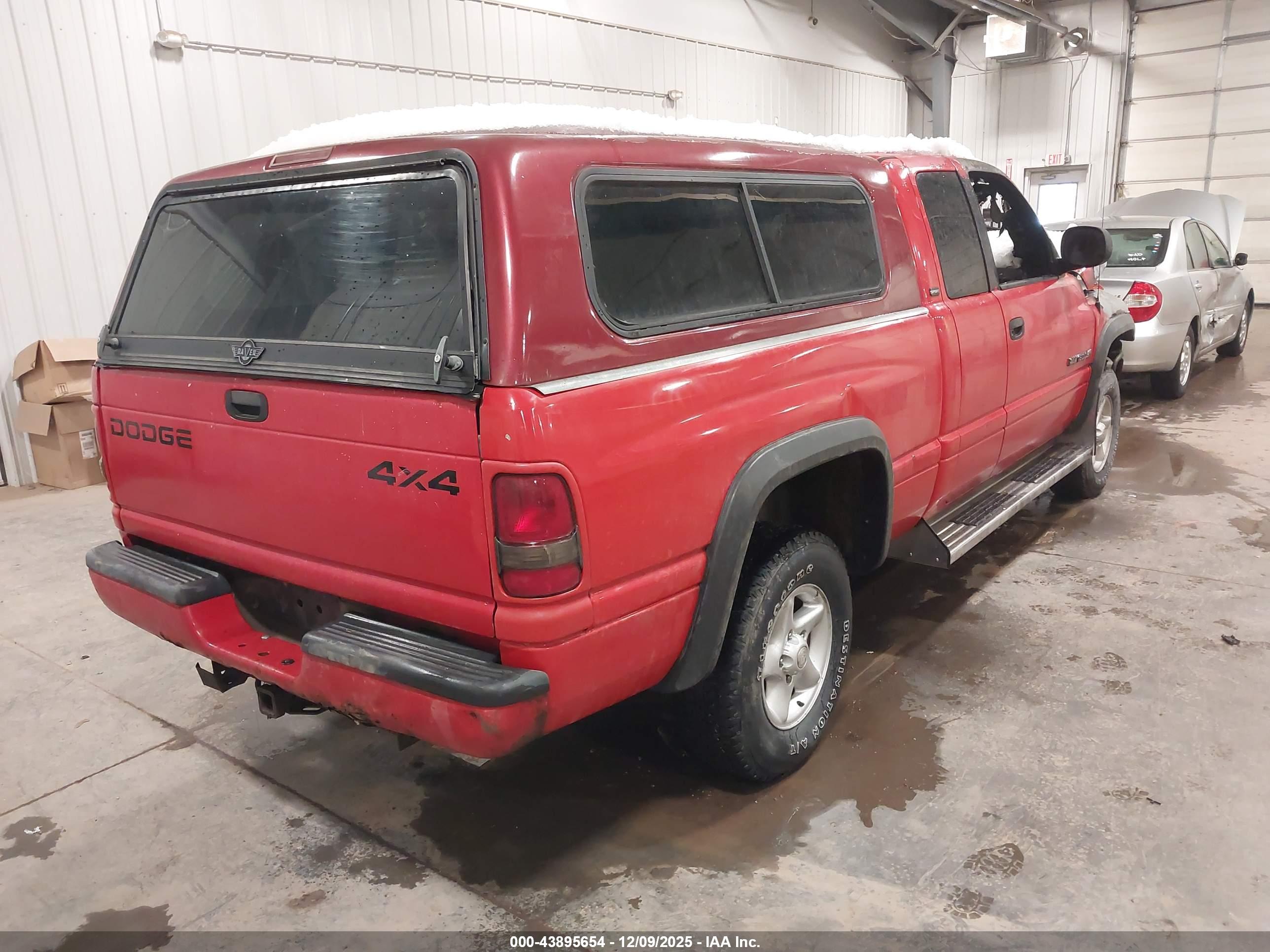 DODGE RAM image 4