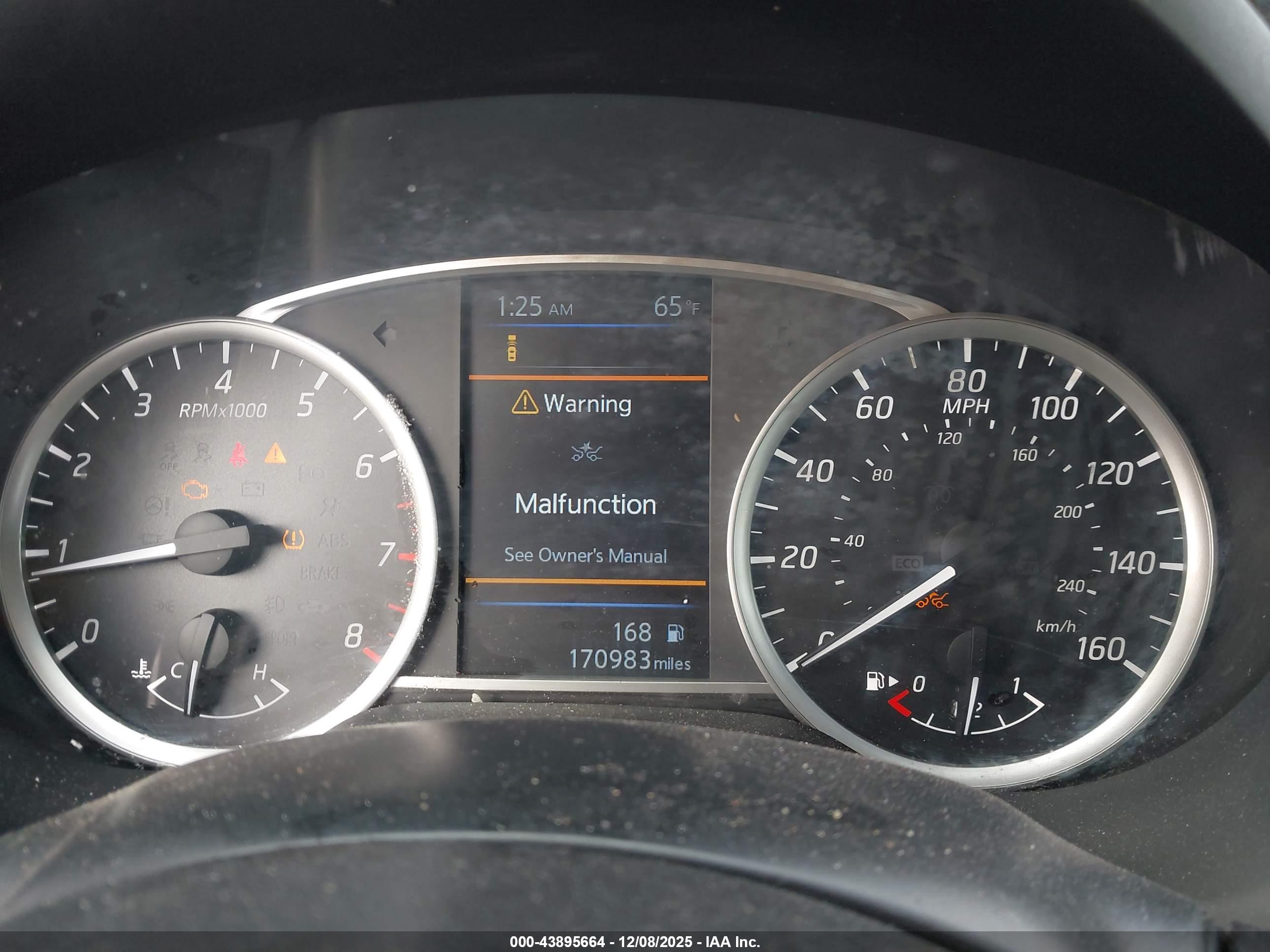 NISSAN SENTRA image 7