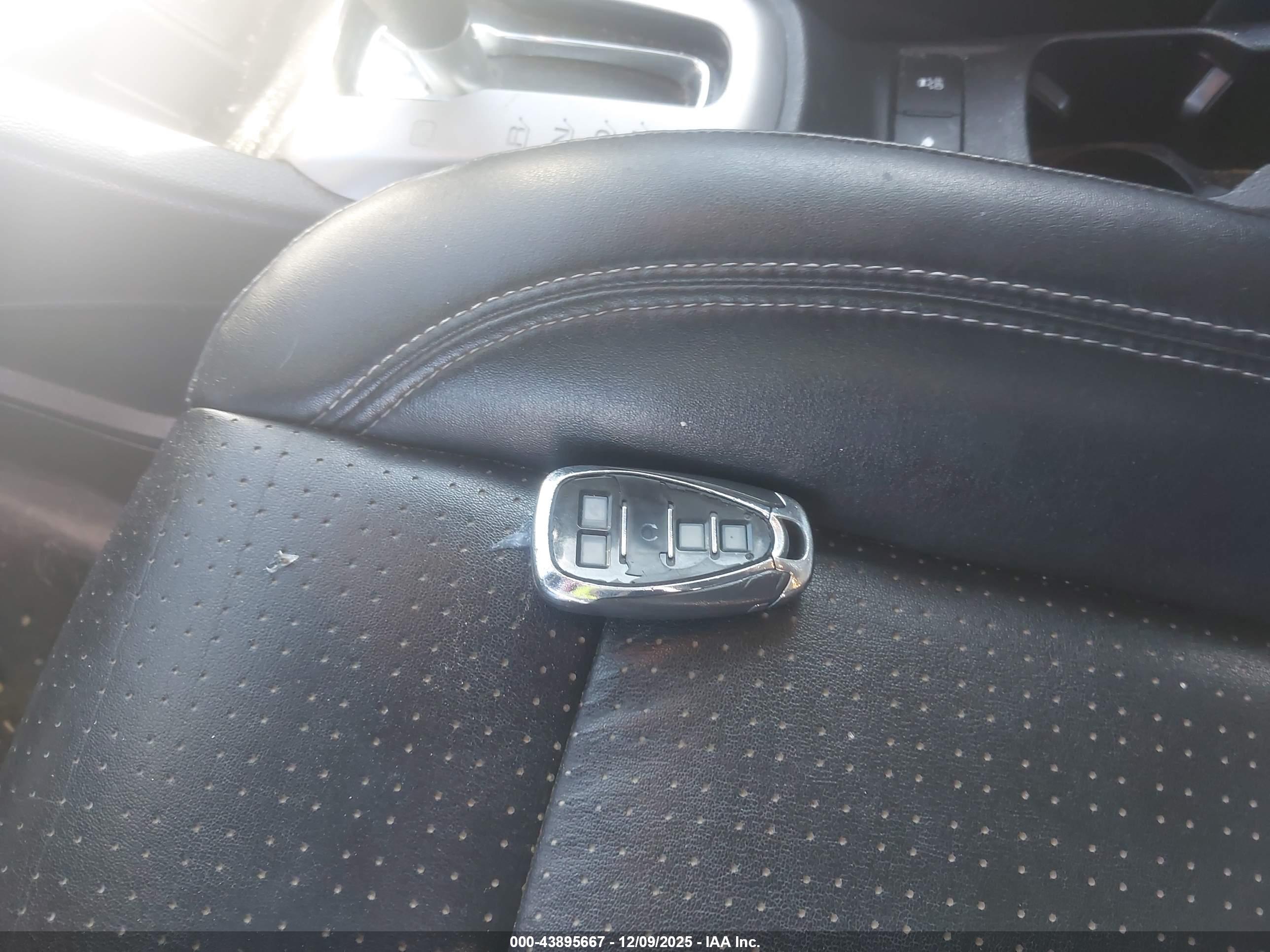 CHEVROLET SONIC image 11