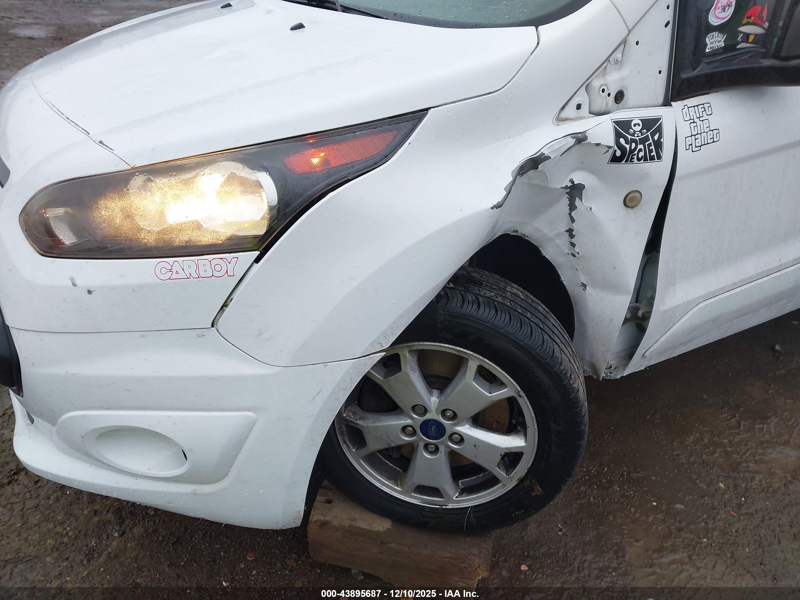 FORD TRANSIT image 6