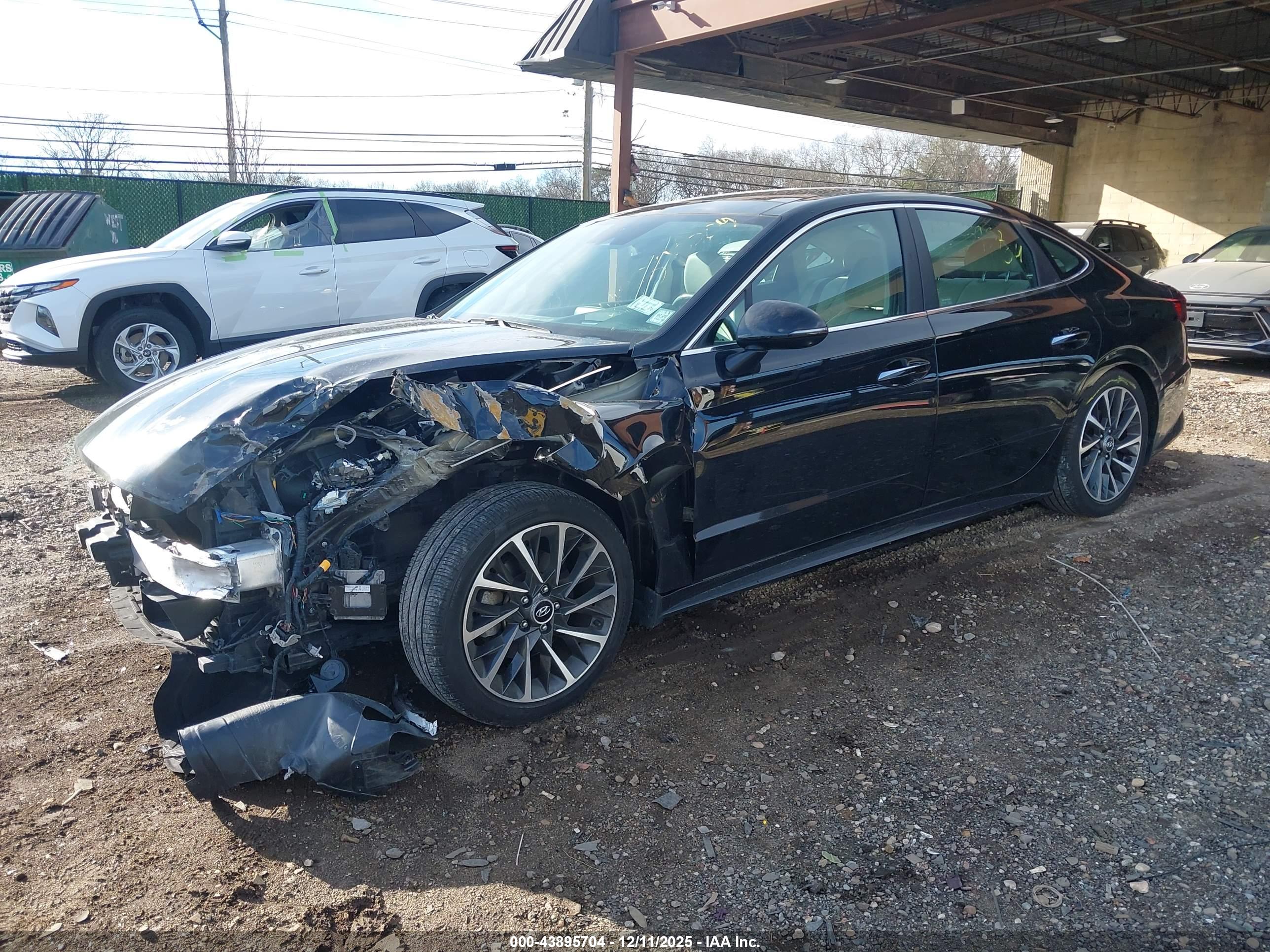 HYUNDAI SONATA image 6