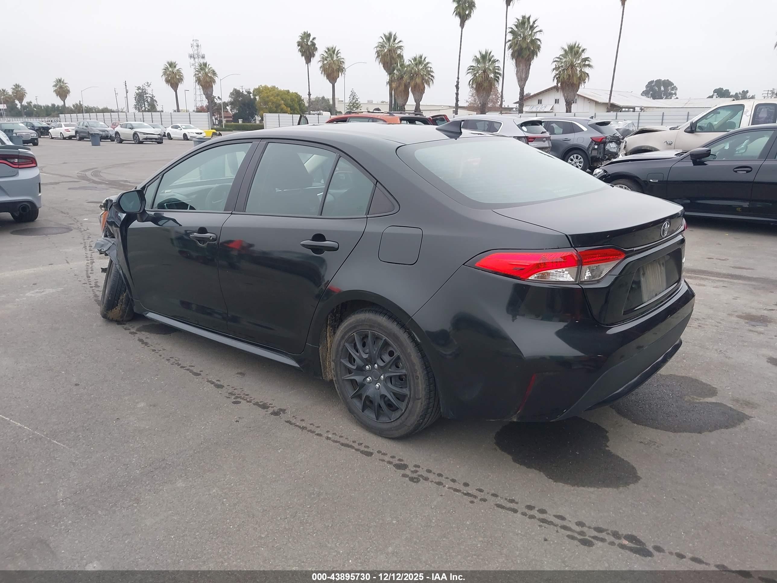TOYOTA COROLLA image 3
