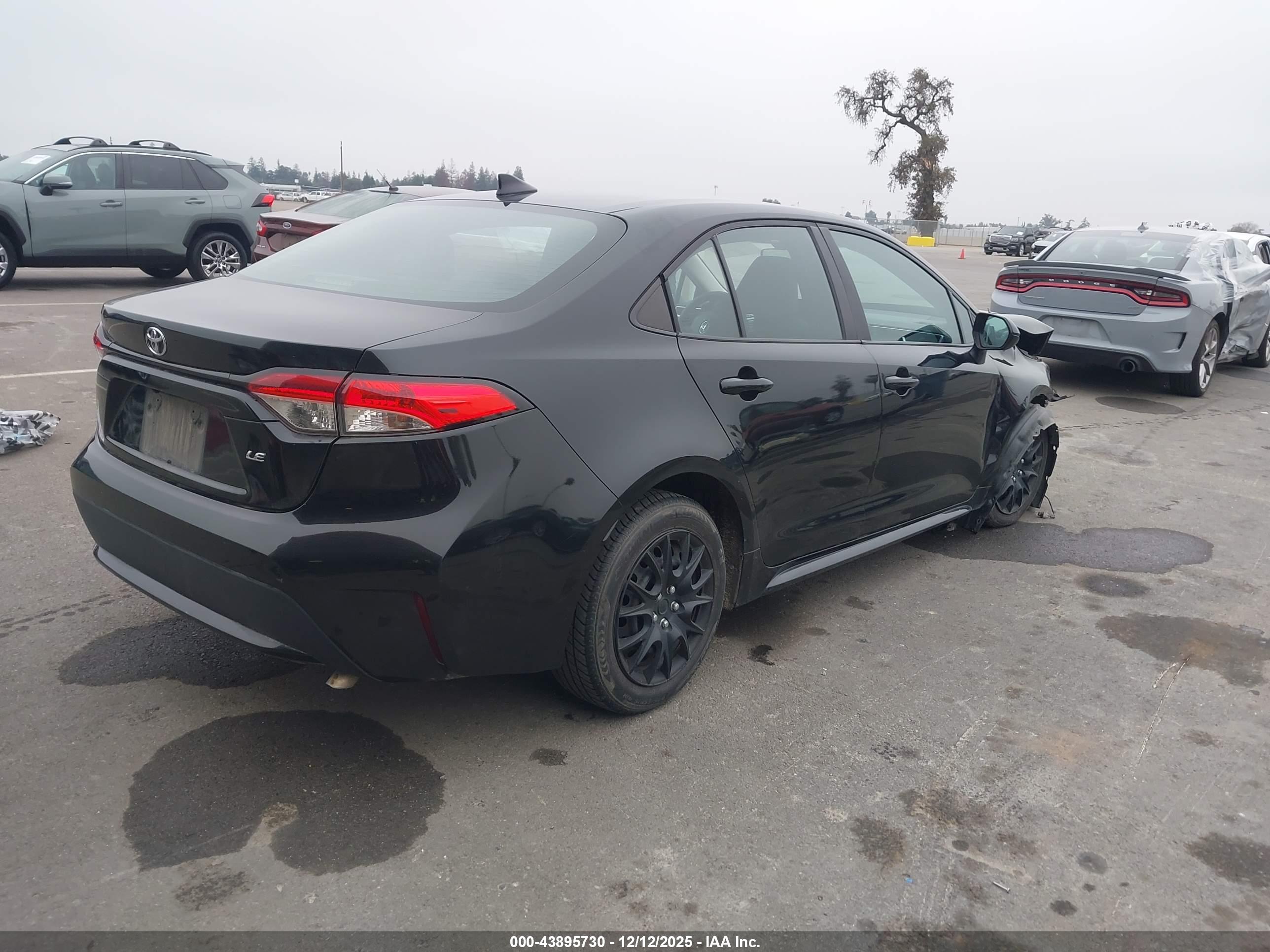 TOYOTA COROLLA image 4