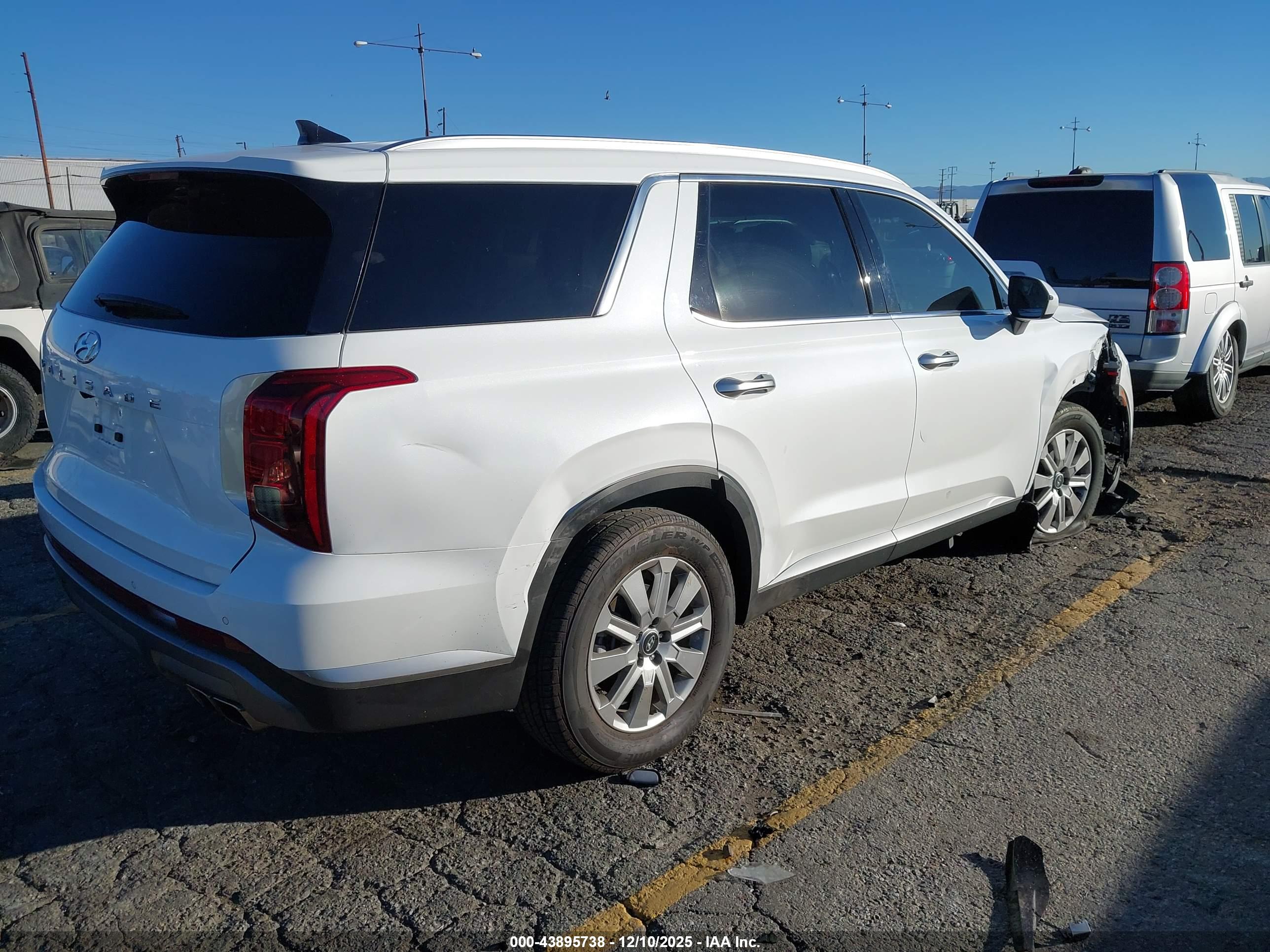 HYUNDAI PALISADE image 4