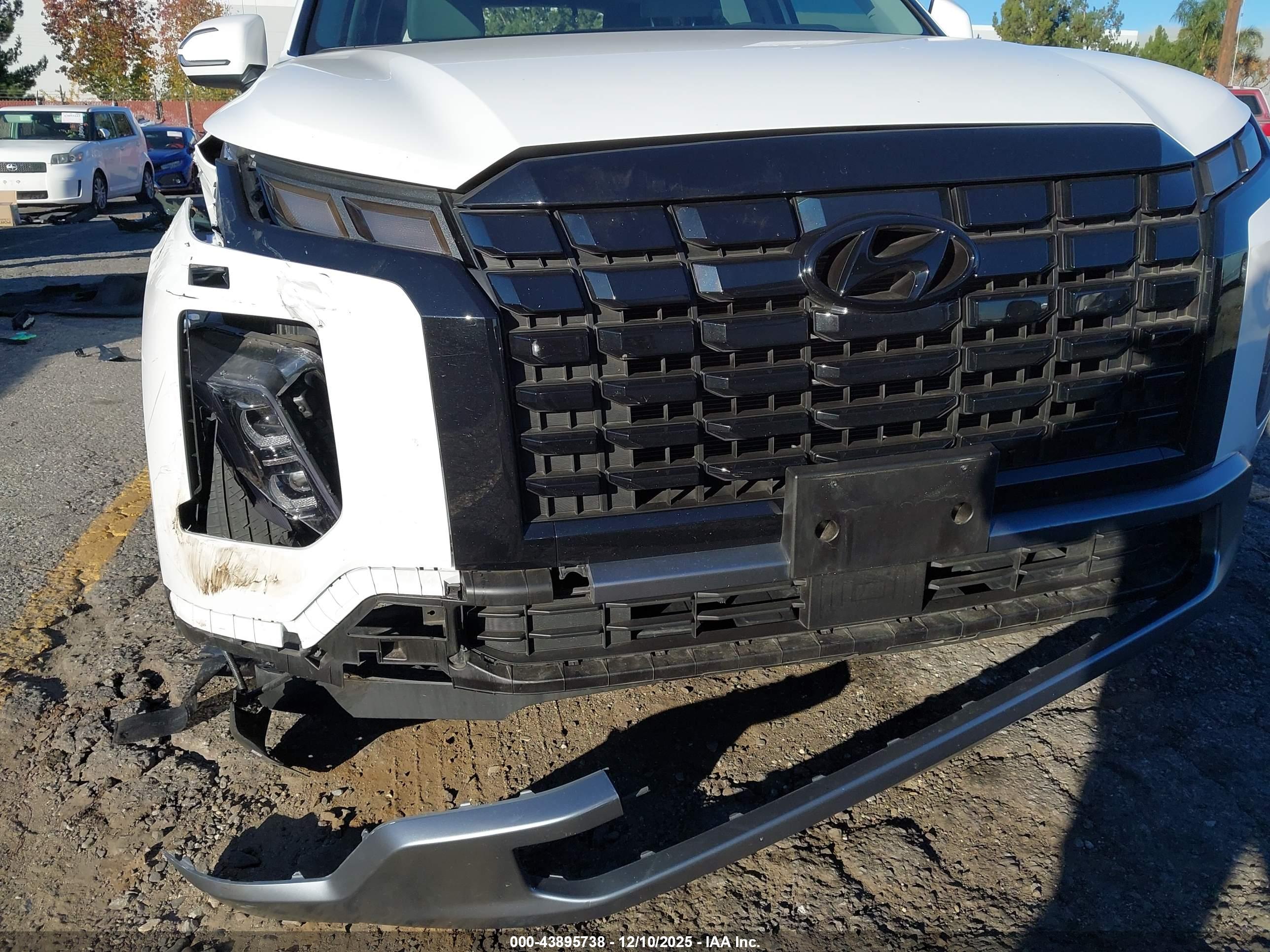 HYUNDAI PALISADE image 6