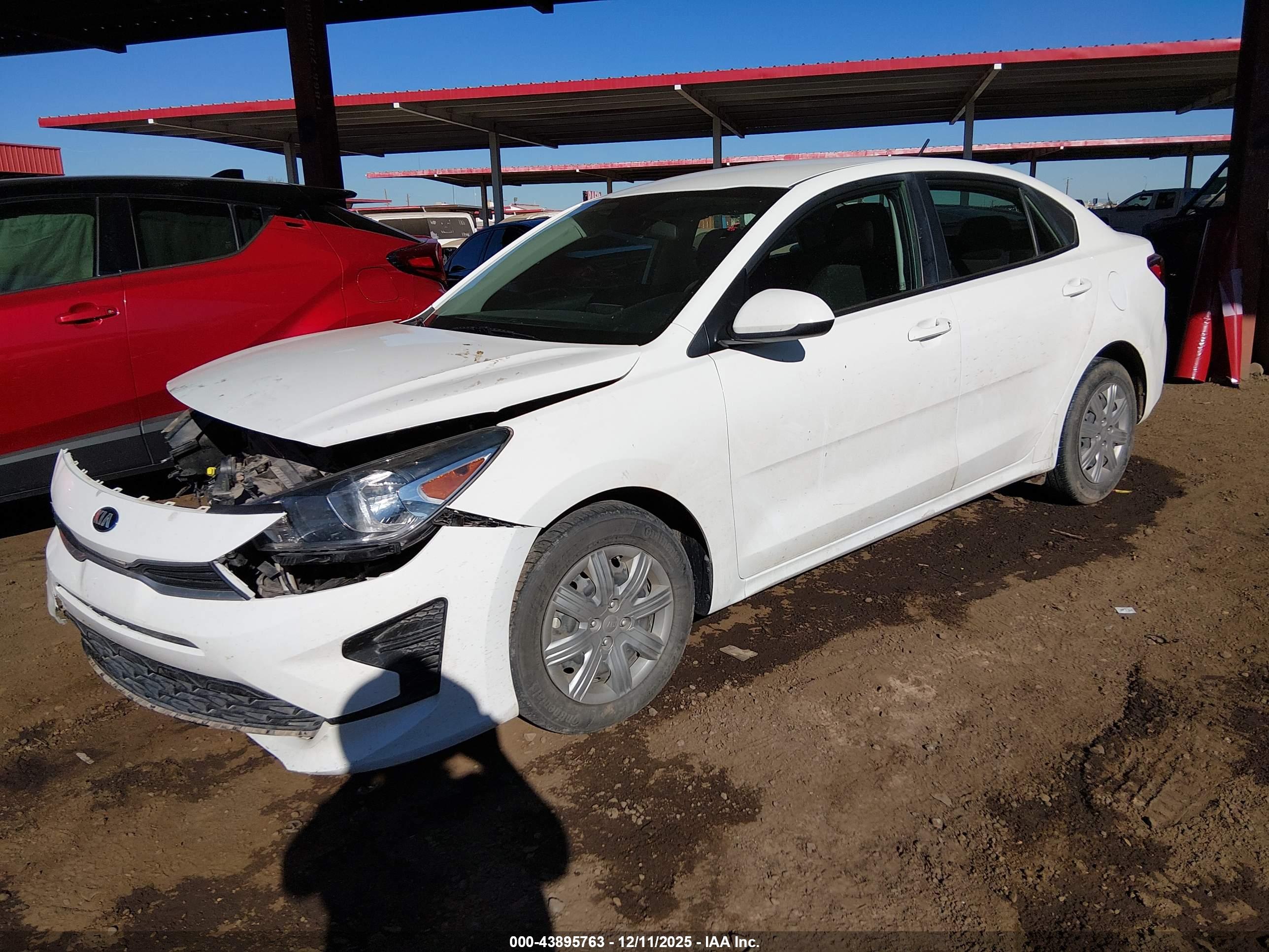 KIA RIO image 2