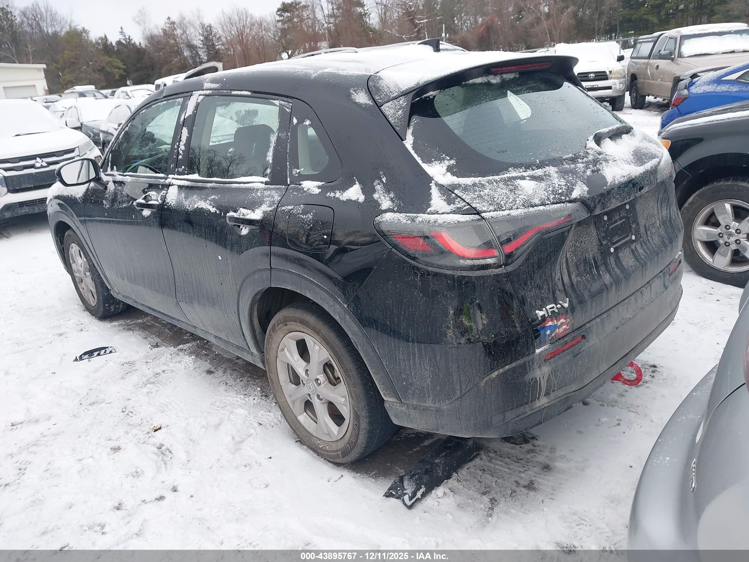 HONDA HR-V image 3