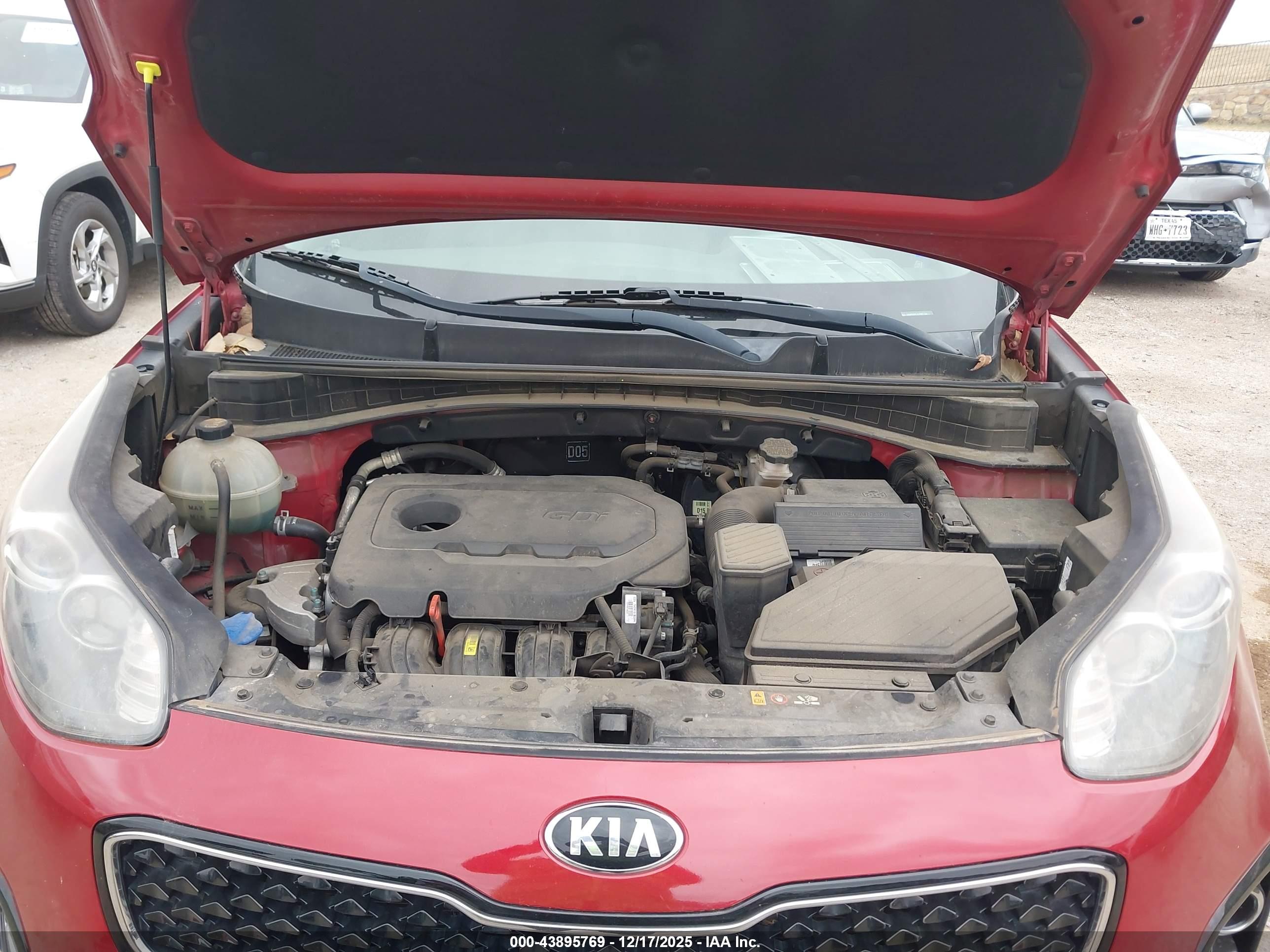 KIA SPORTAGE image 10