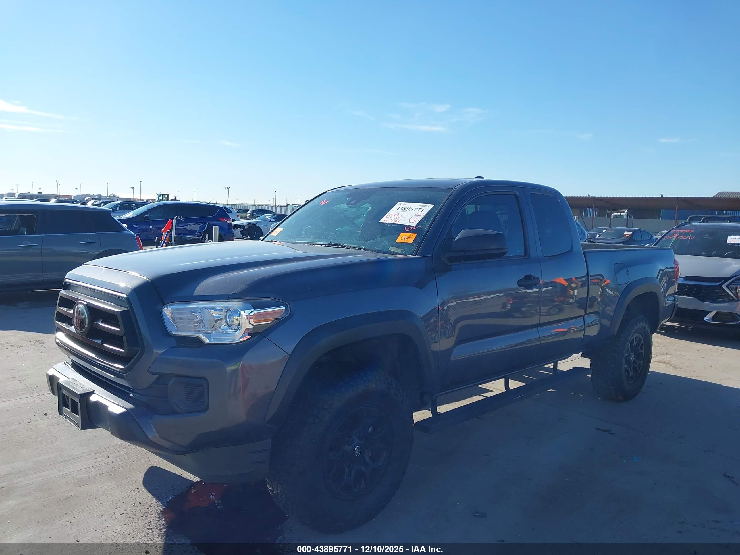 TOYOTA TACOMA image 2