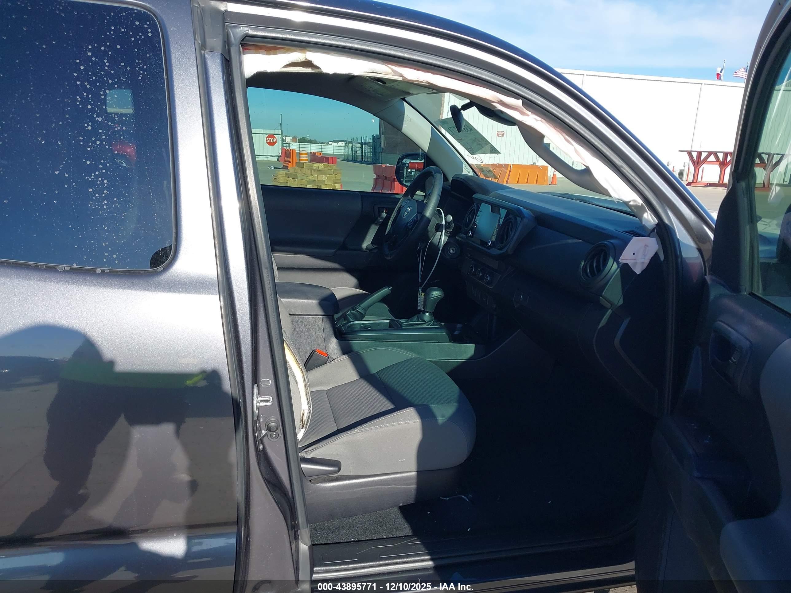 TOYOTA TACOMA image 5