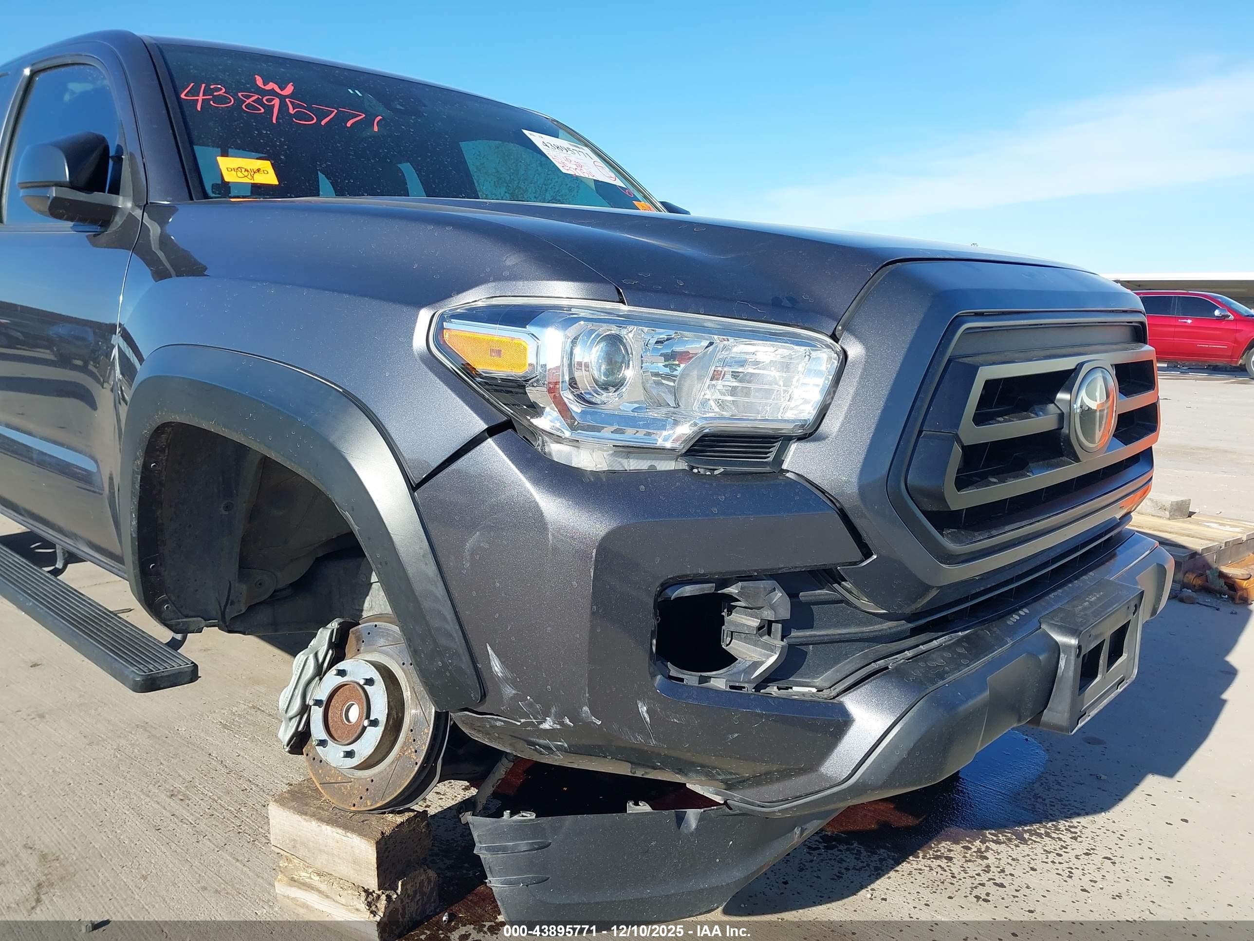 TOYOTA TACOMA image 6