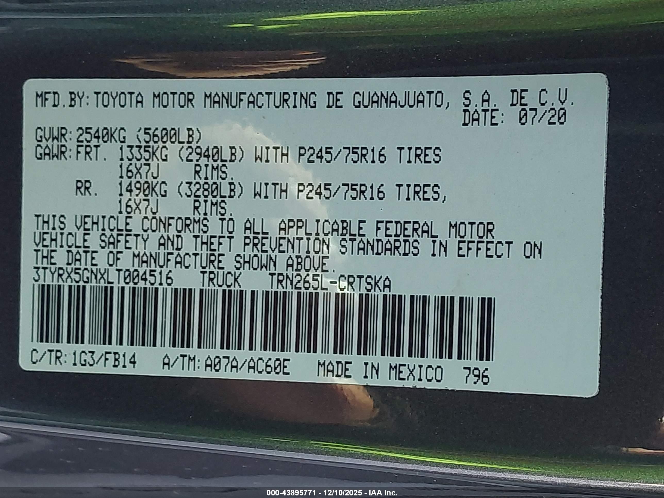 TOYOTA TACOMA image 9