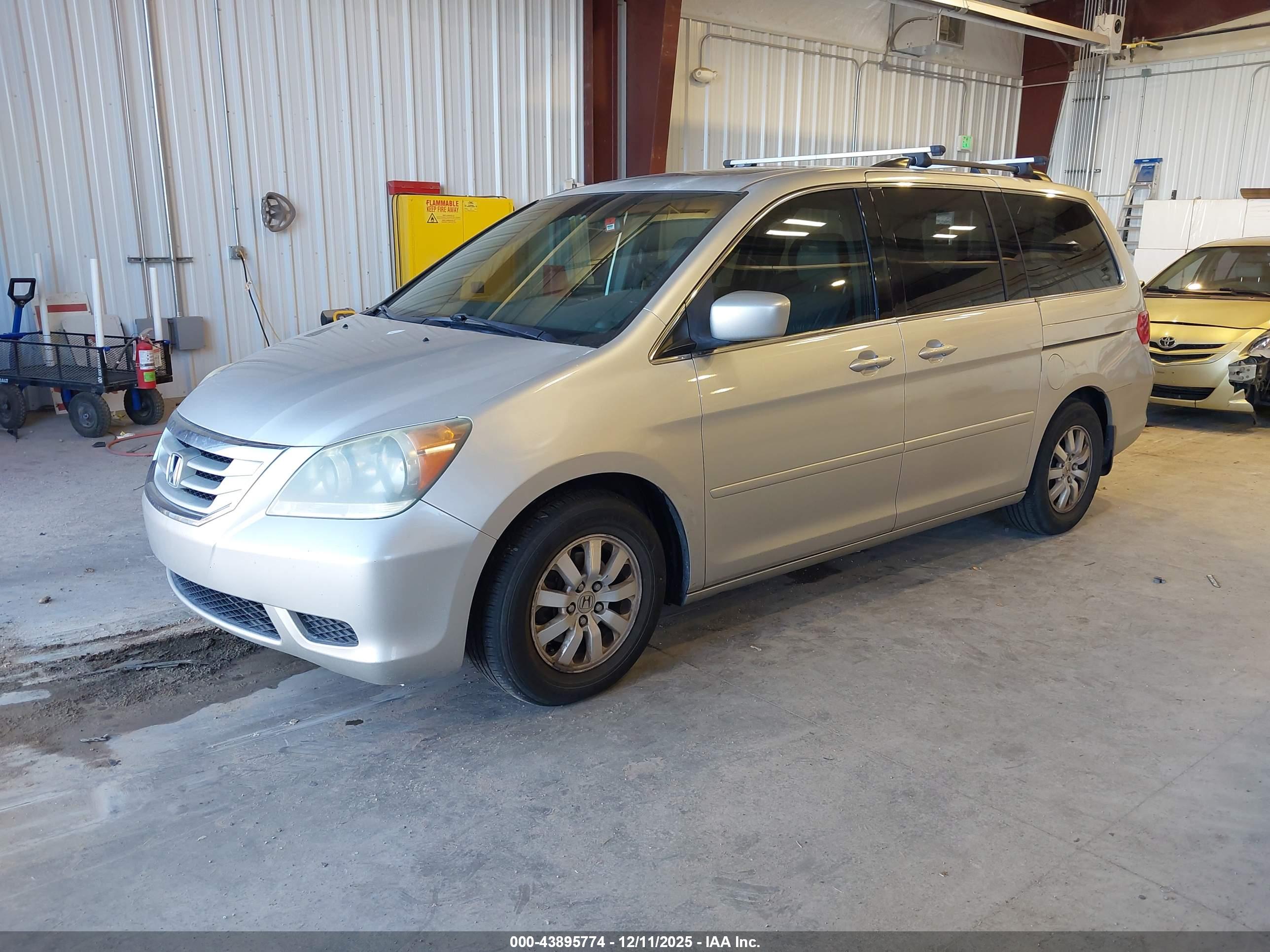 HONDA ODYSSEY image 2