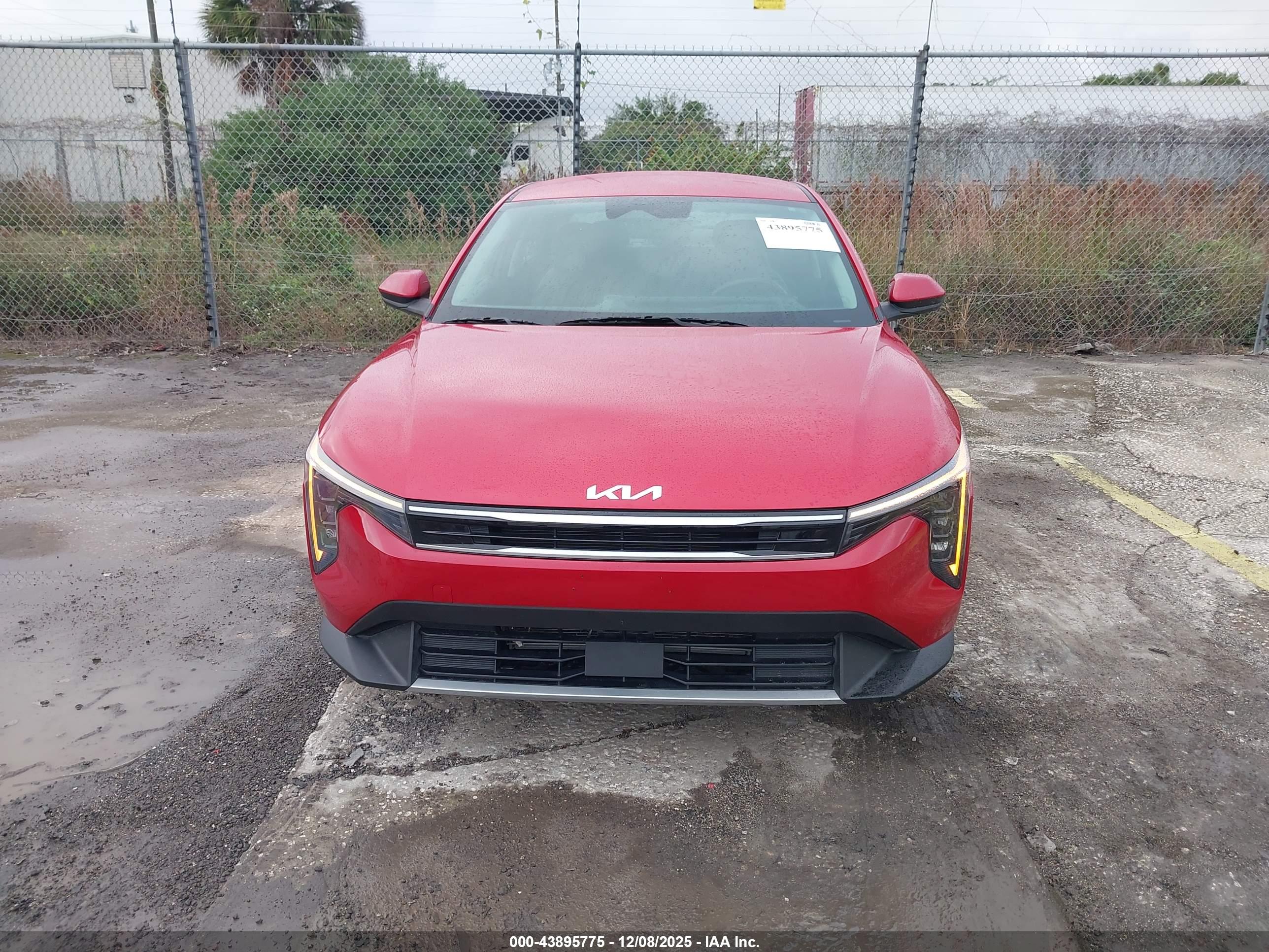 KIA K4 image 6
