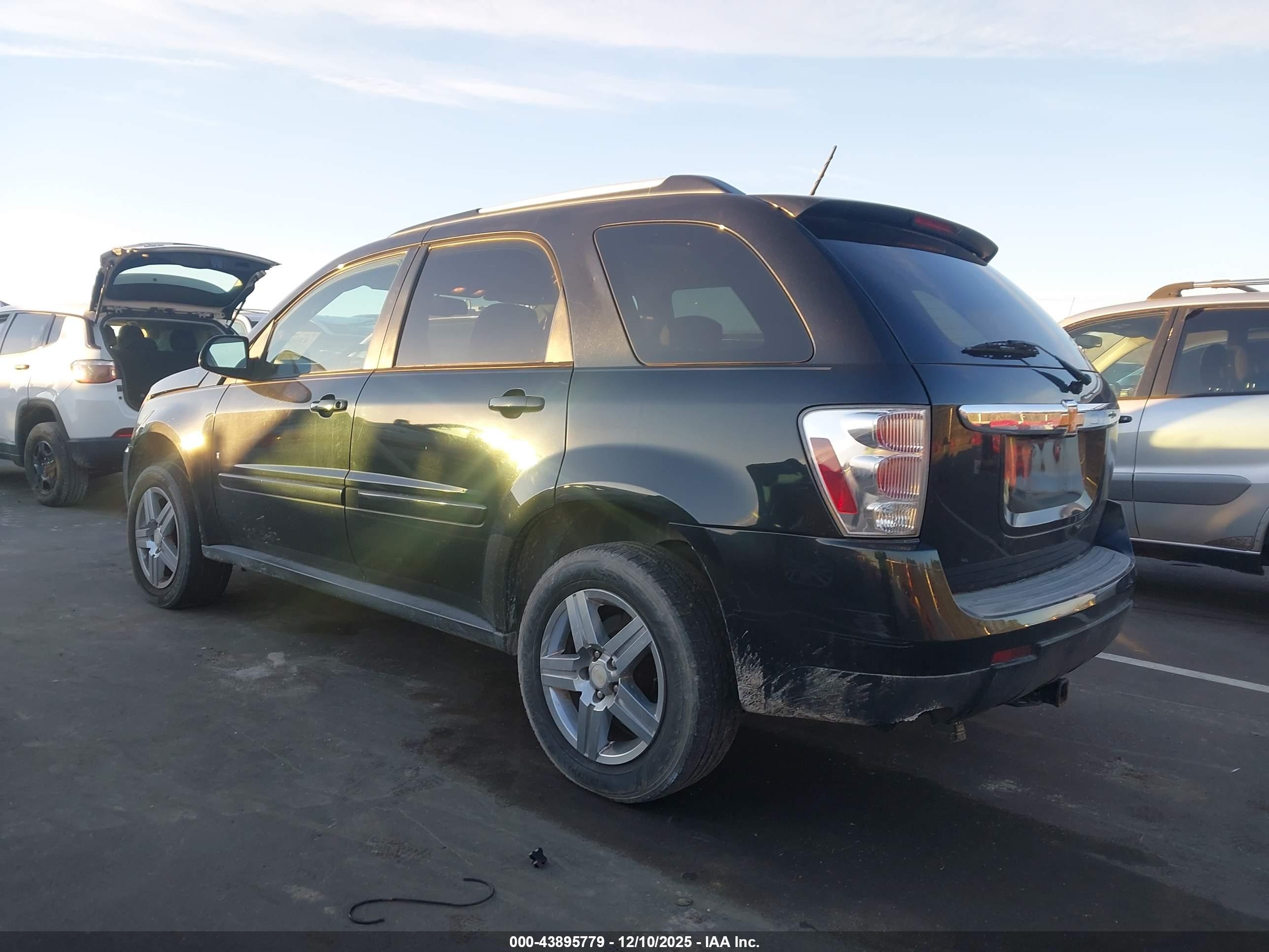 CHEVROLET EQUINOX image 3