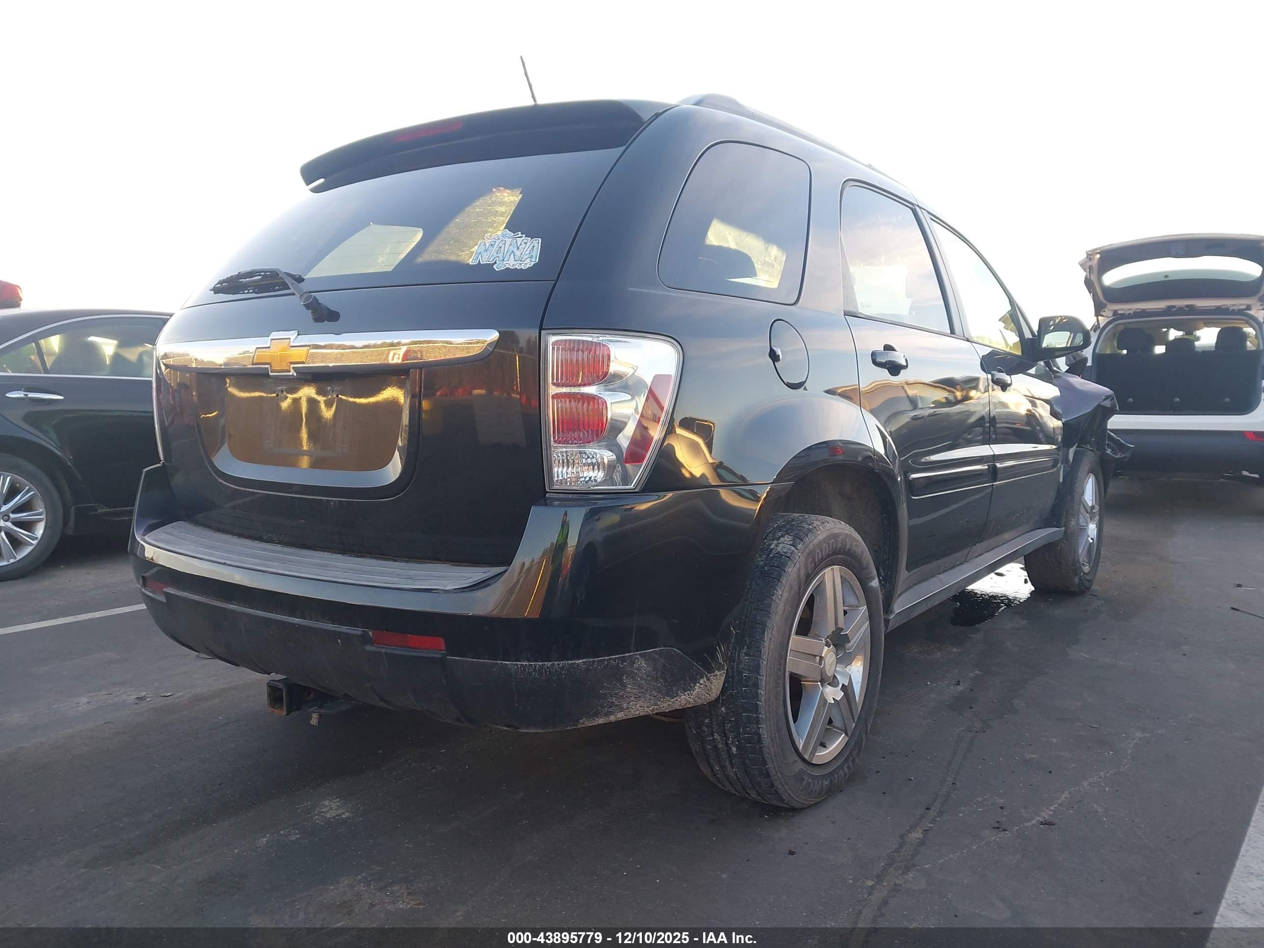 CHEVROLET EQUINOX image 4