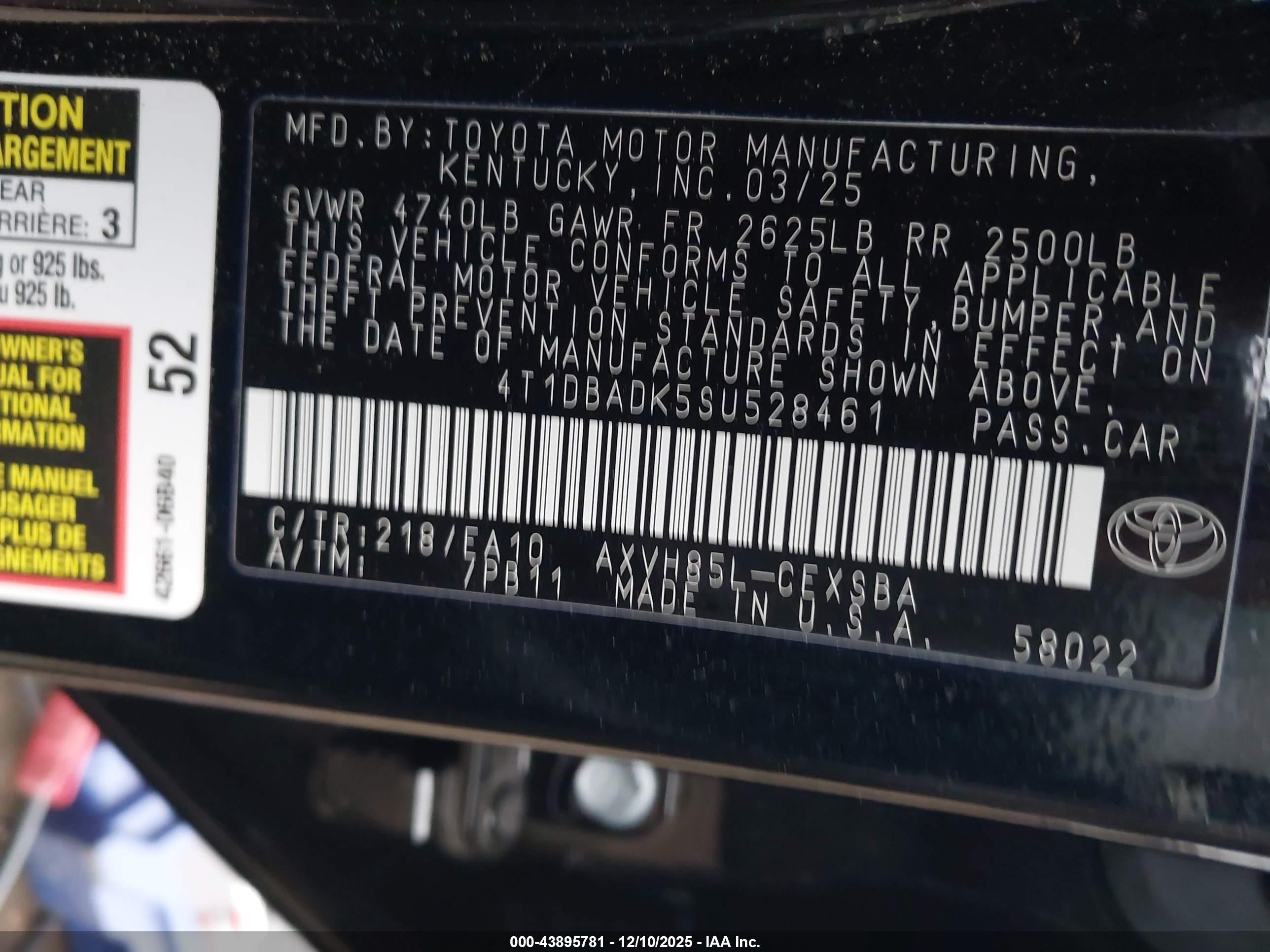 TOYOTA CAMRY image 9