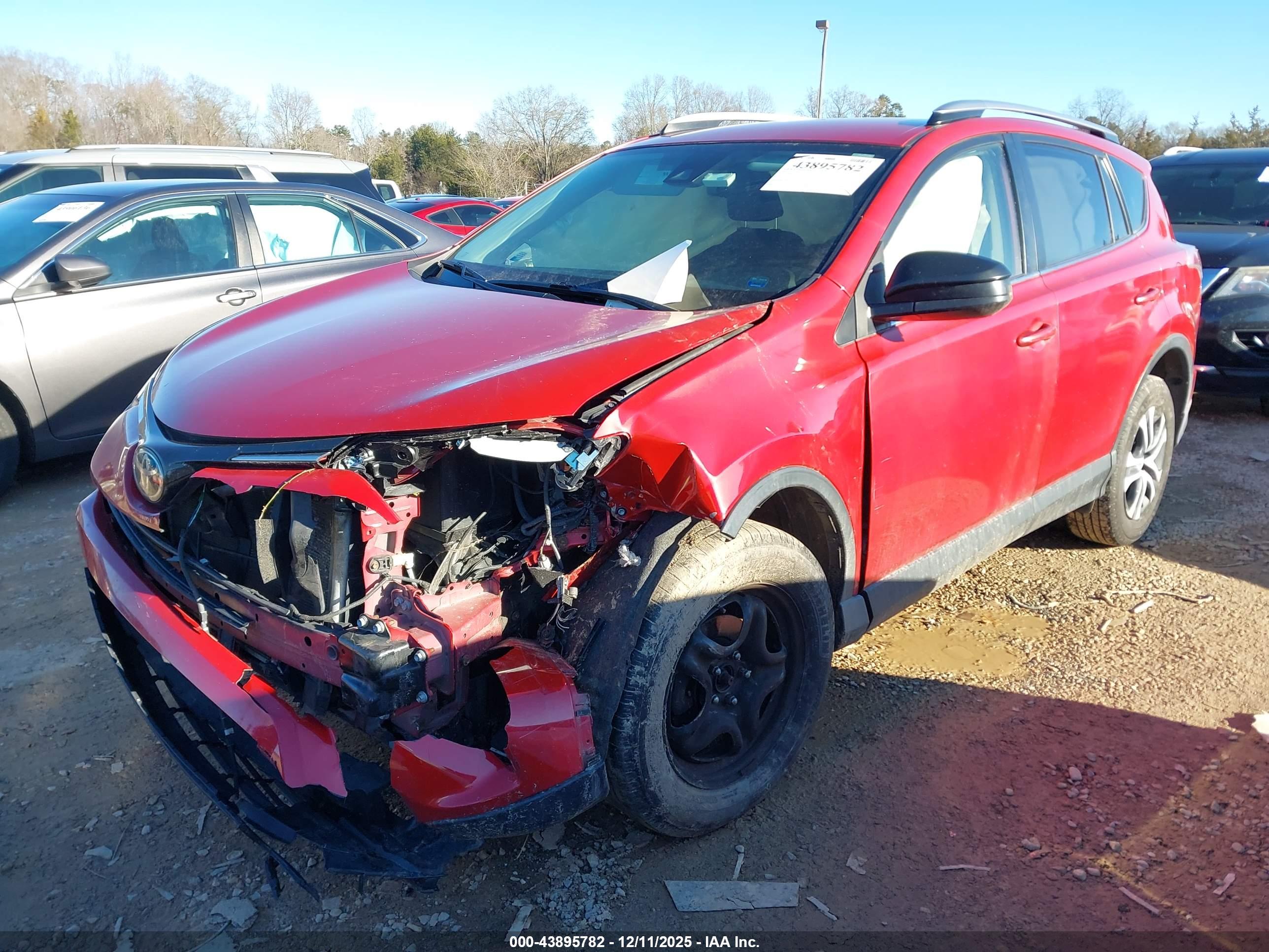 TOYOTA RAV4 image 2