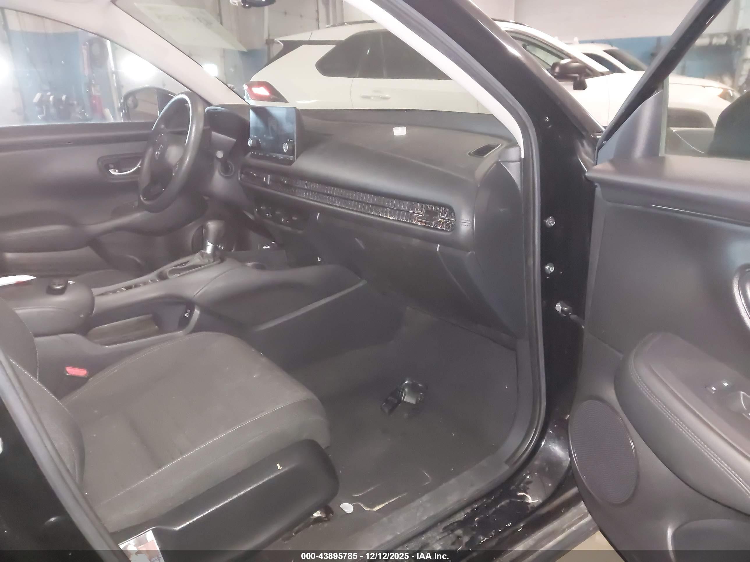 HONDA HR-V image 5
