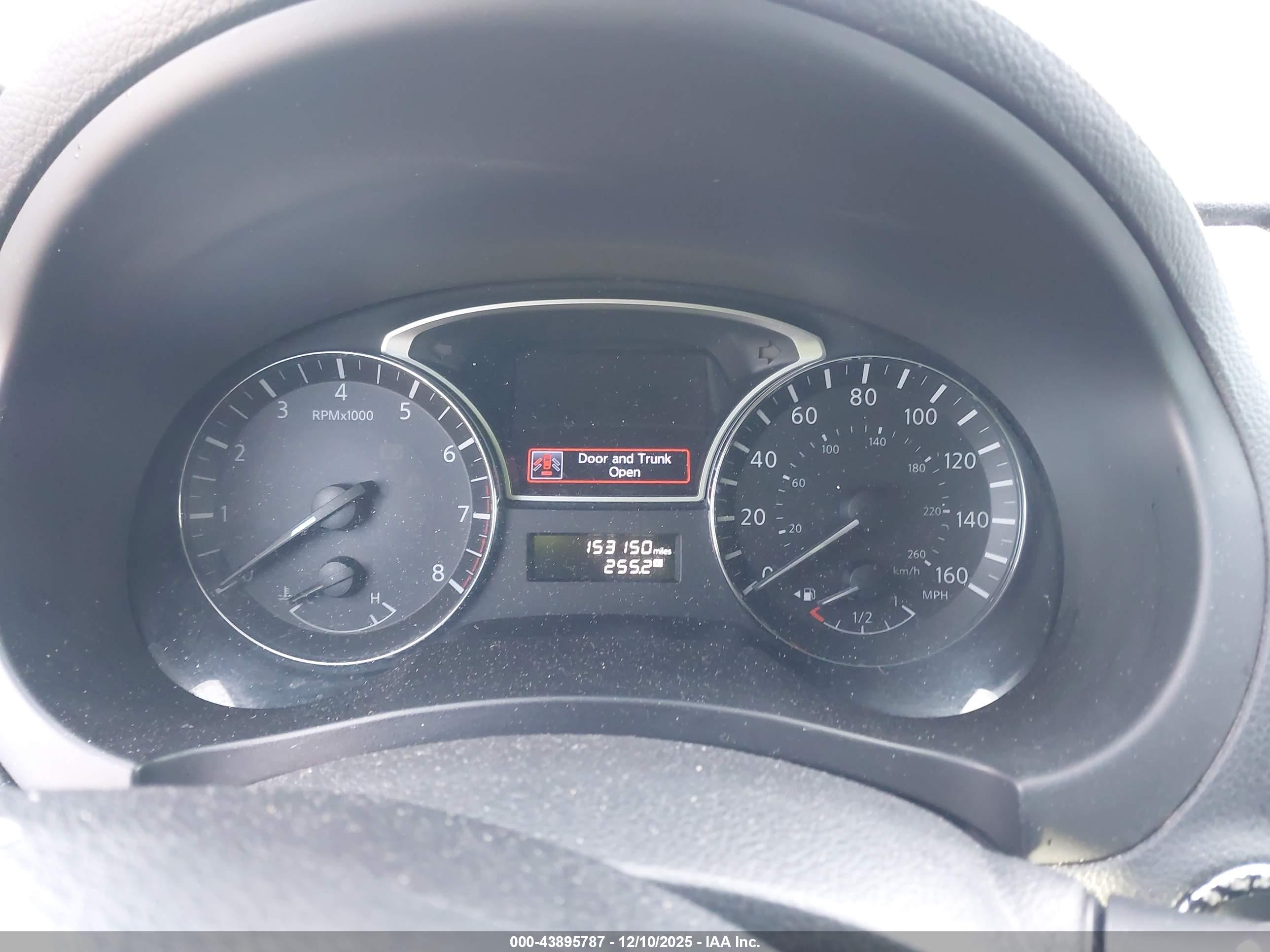 NISSAN ALTIMA image 7