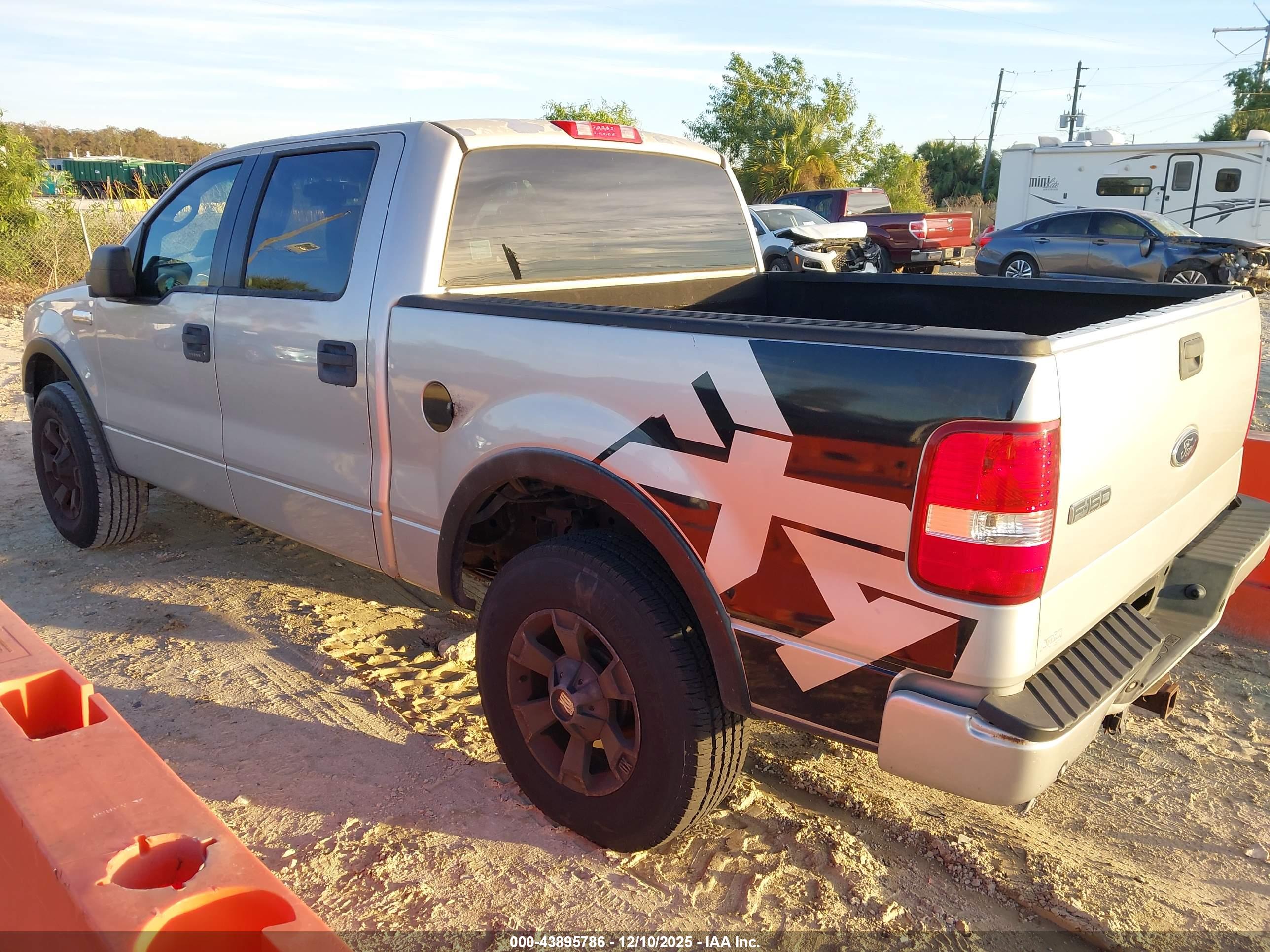 FORD F-150 image 3