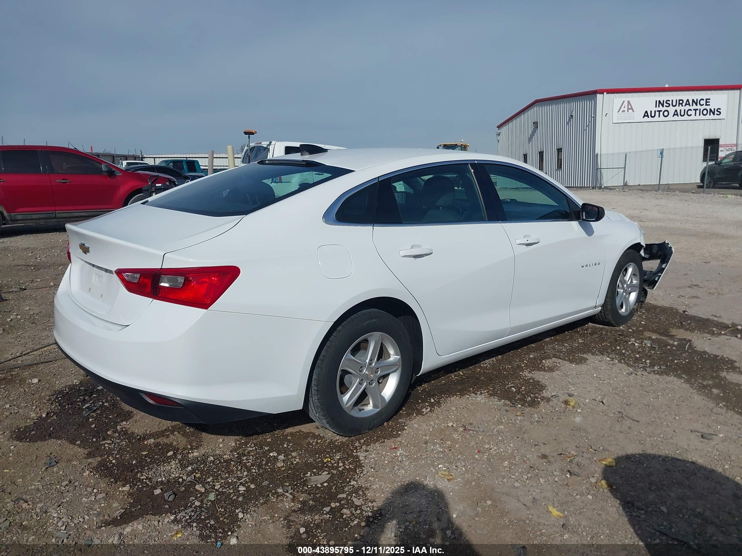 CHEVROLET MALIBU image 4