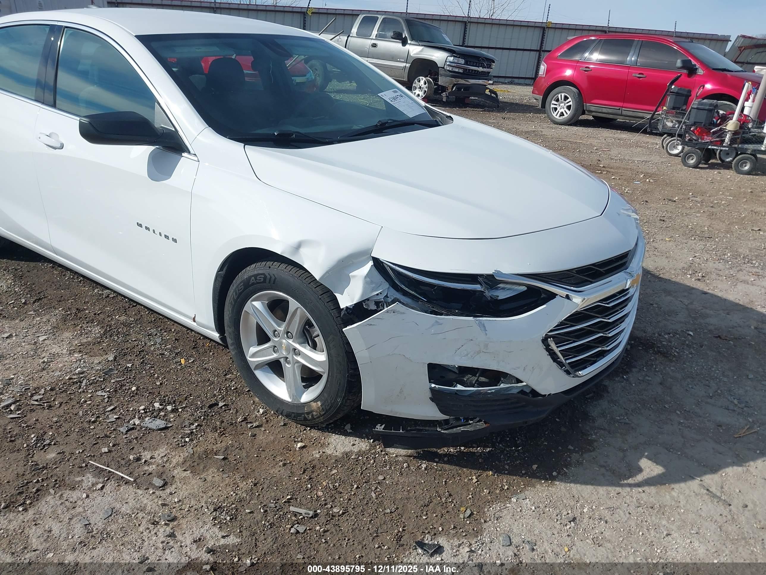 CHEVROLET MALIBU image 6