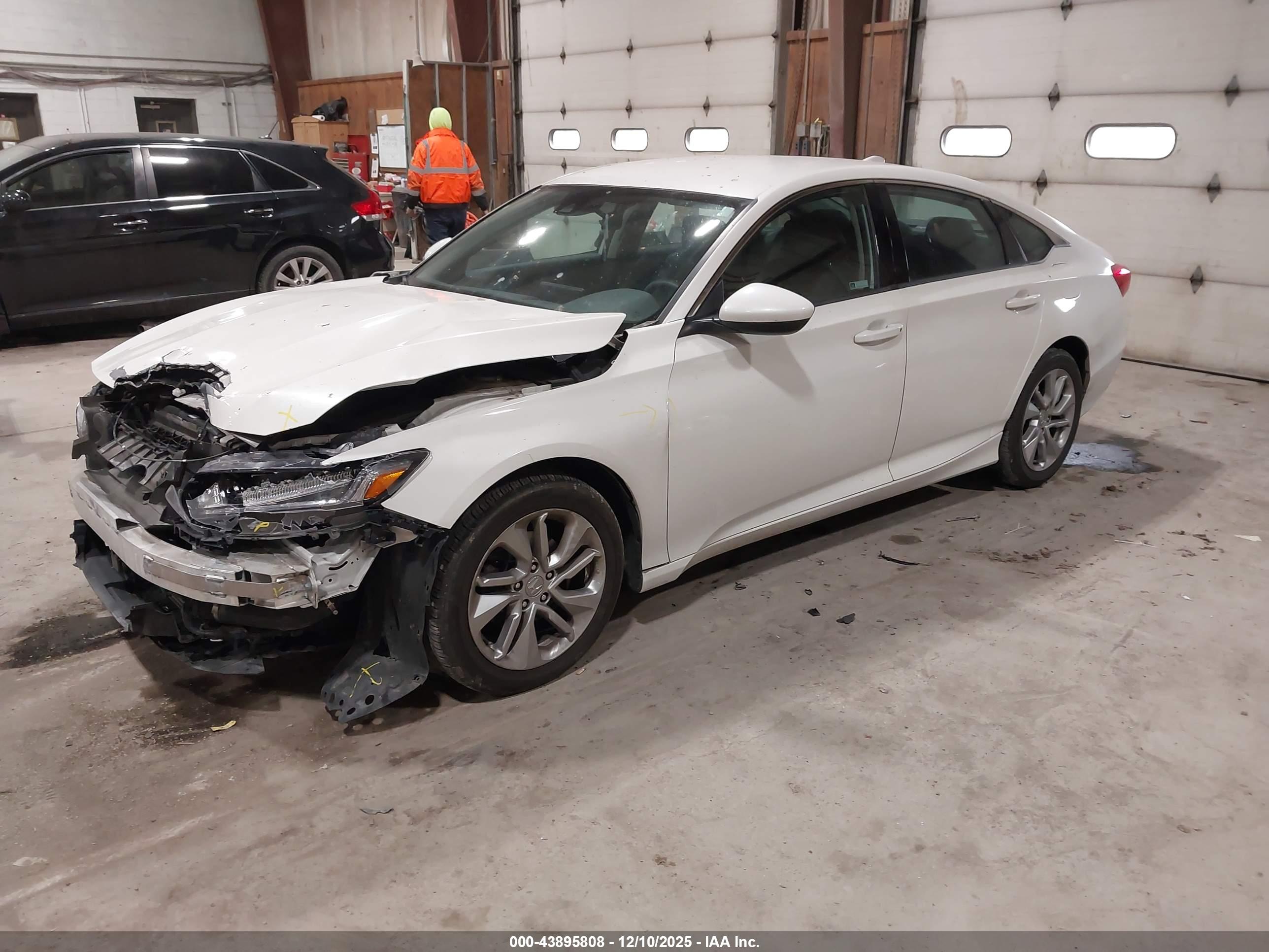 HONDA ACCORD image 2