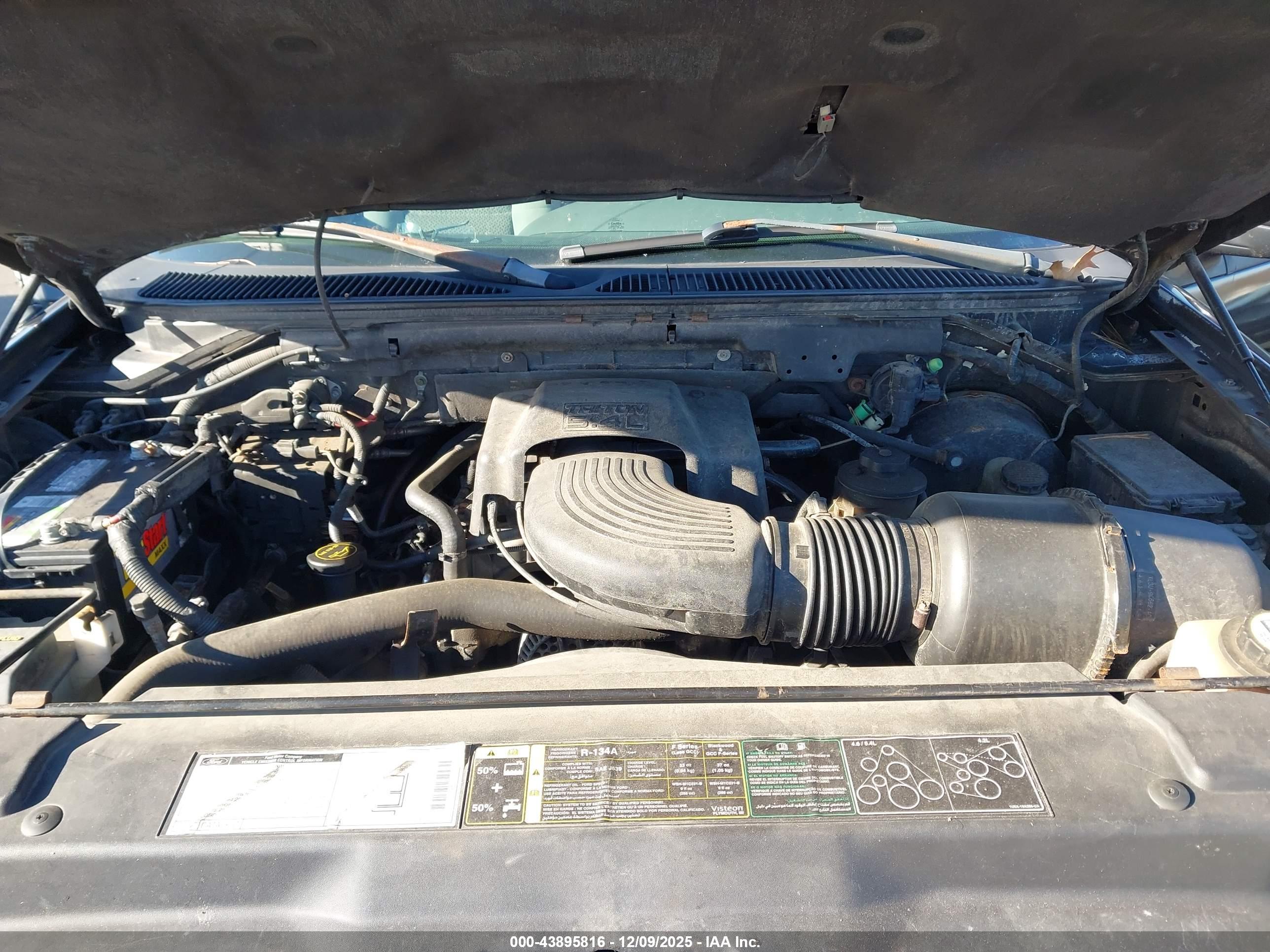 FORD F-150 image 10