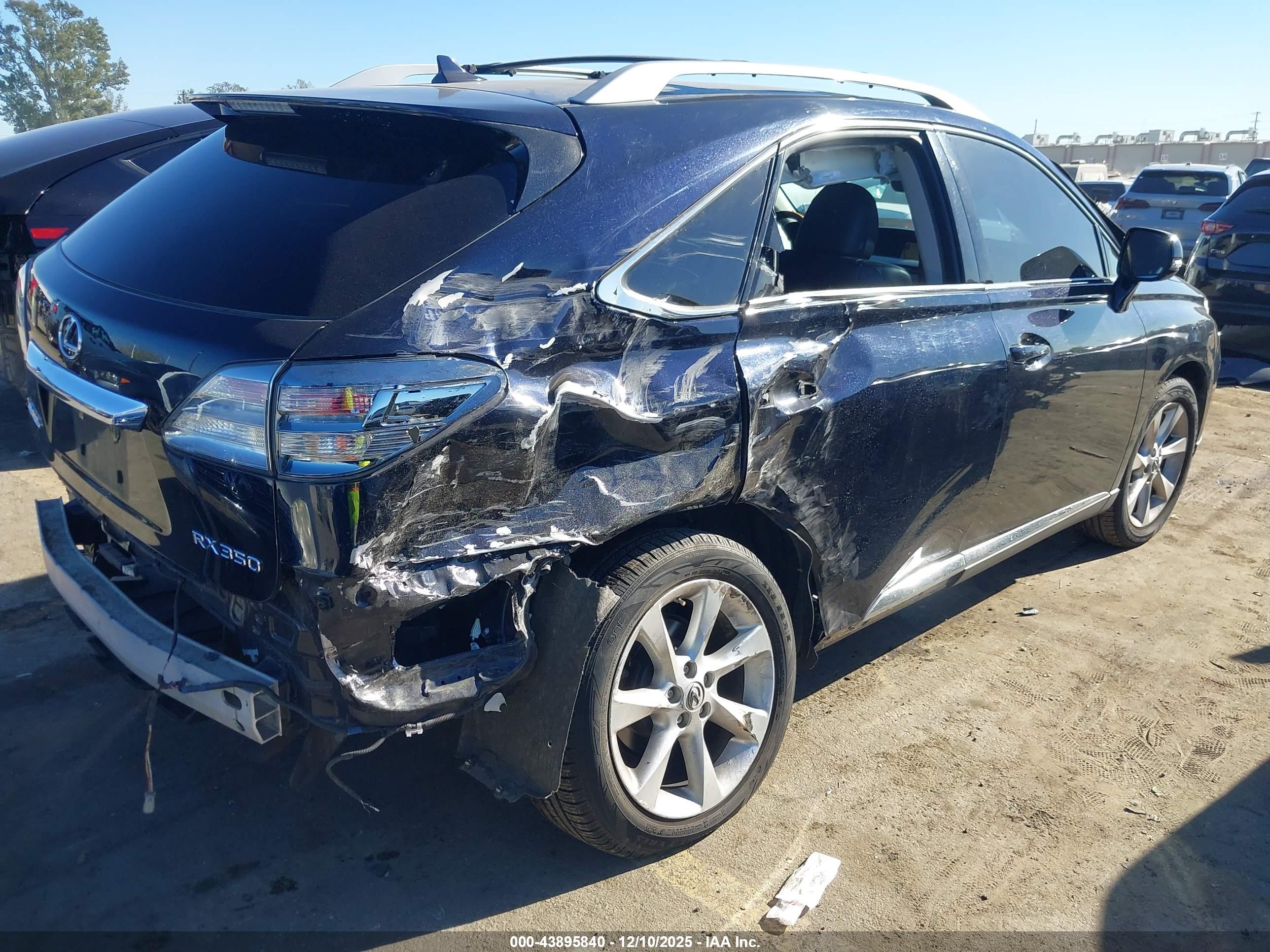 LEXUS RX image 4