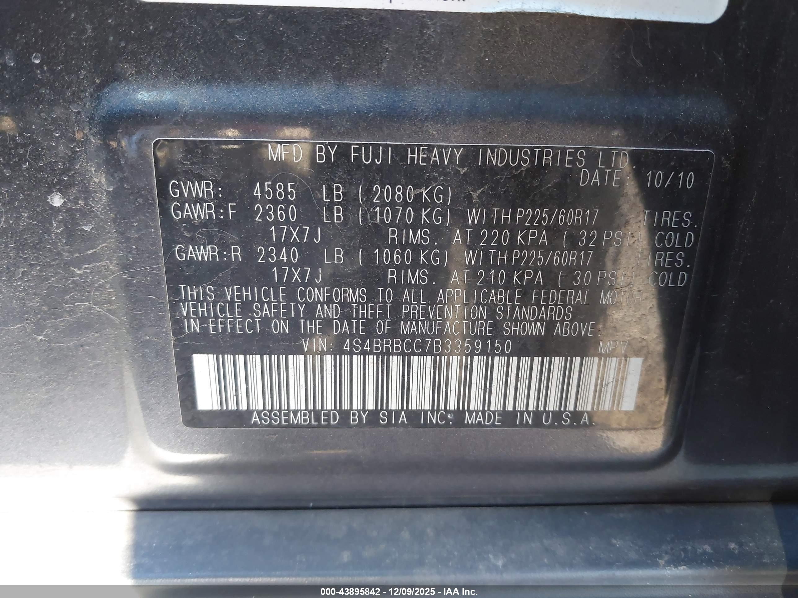 SUBARU OUTBACK image 9
