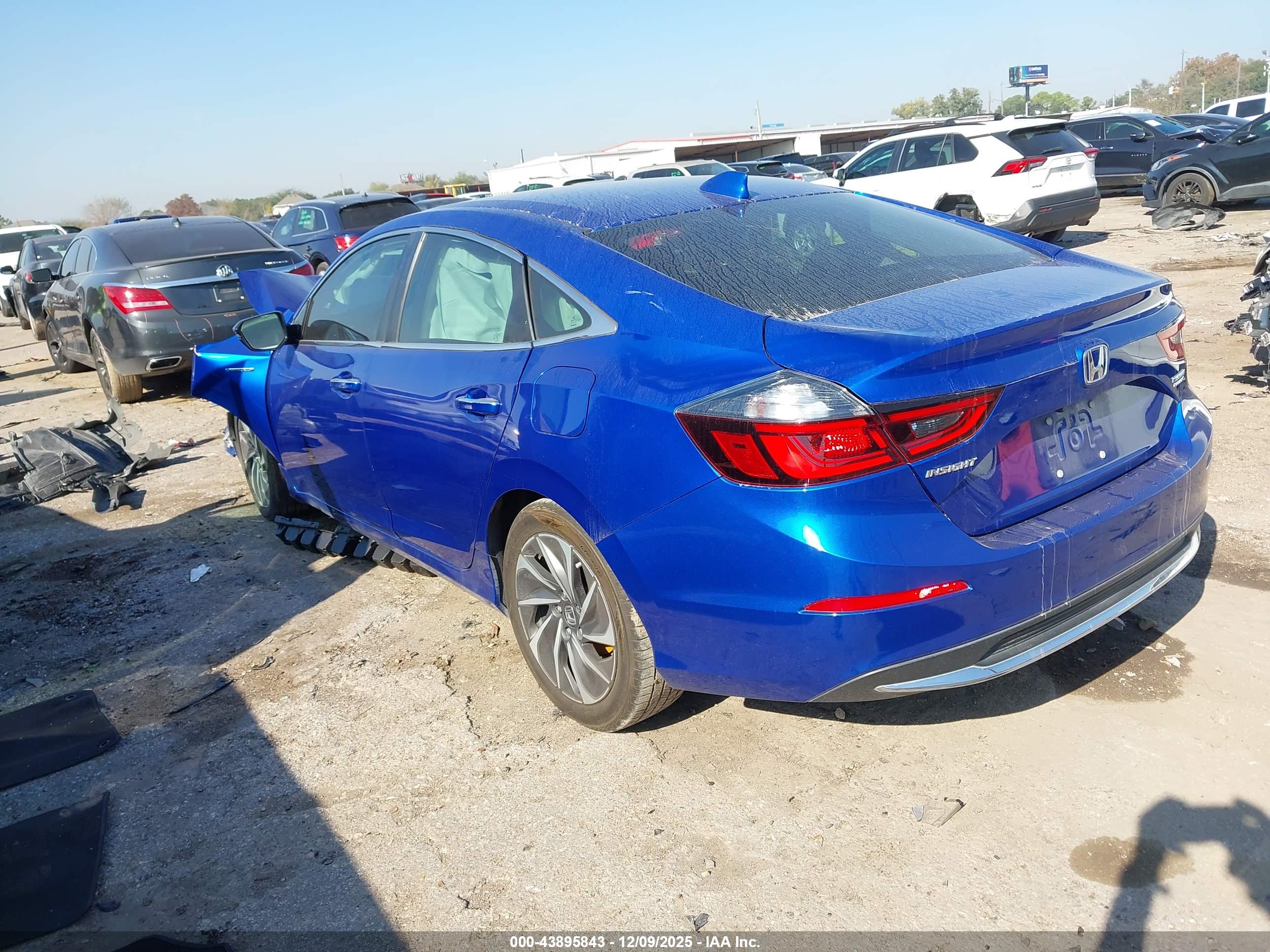 HONDA INSIGHT image 3